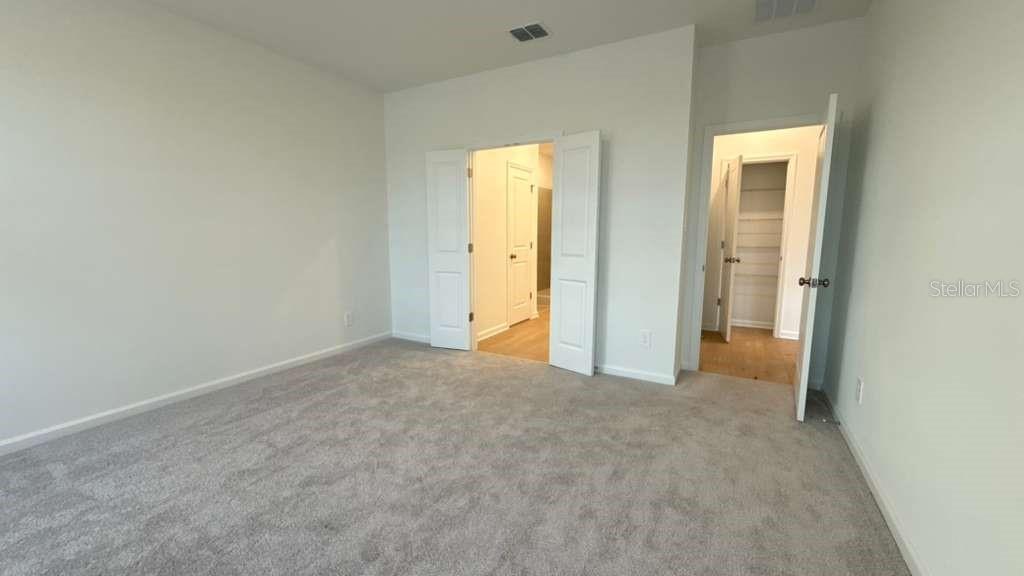 EDGEWATER CROSS PRAIRIE PH 1 - Residential Lease