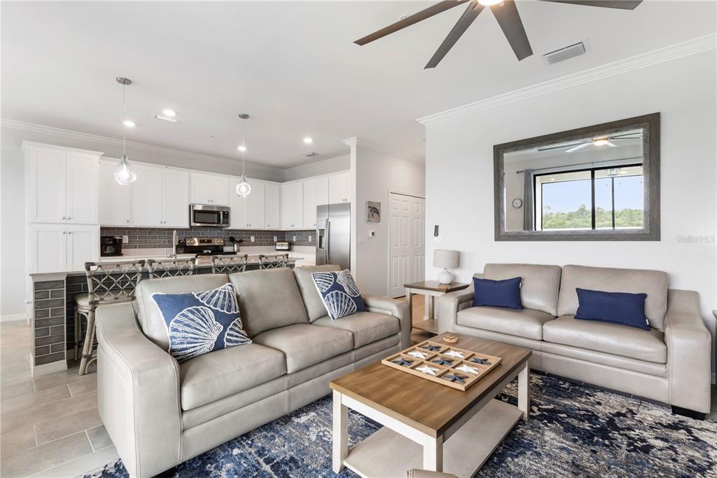 LAKEWOOD NATIONAL GOLF & COUNTRY CLUB - Residential Lease