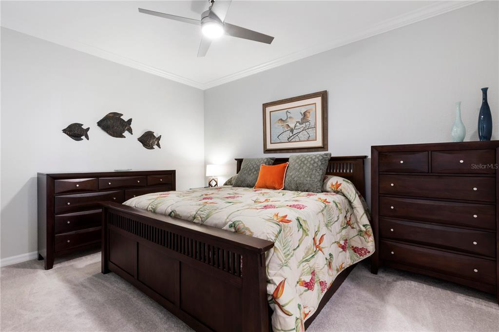 LAKEWOOD NATIONAL GOLF & COUNTRY CLUB - Residential Lease