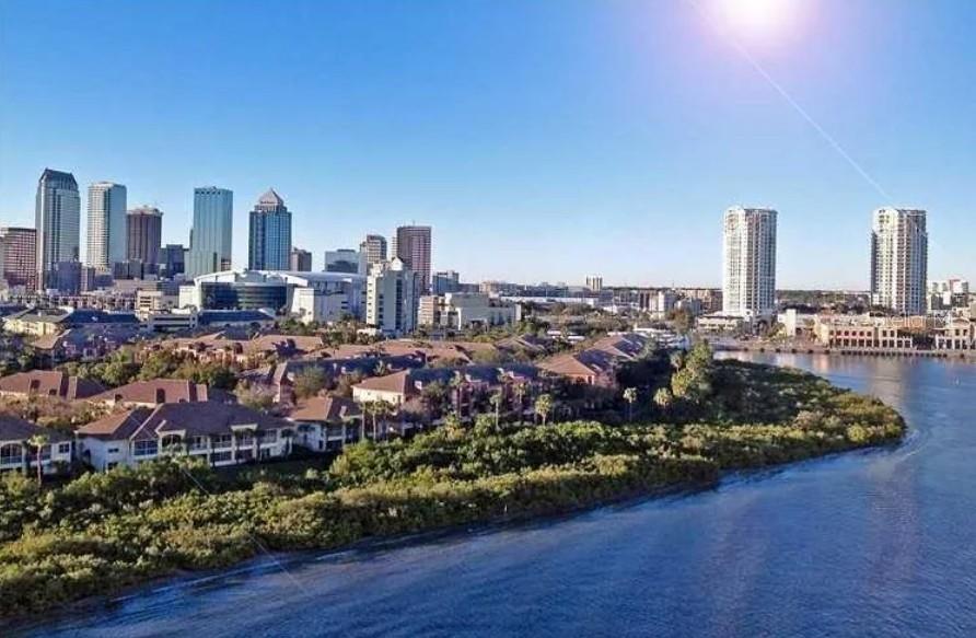 1209 E CUMBERLAND AVENUE 901