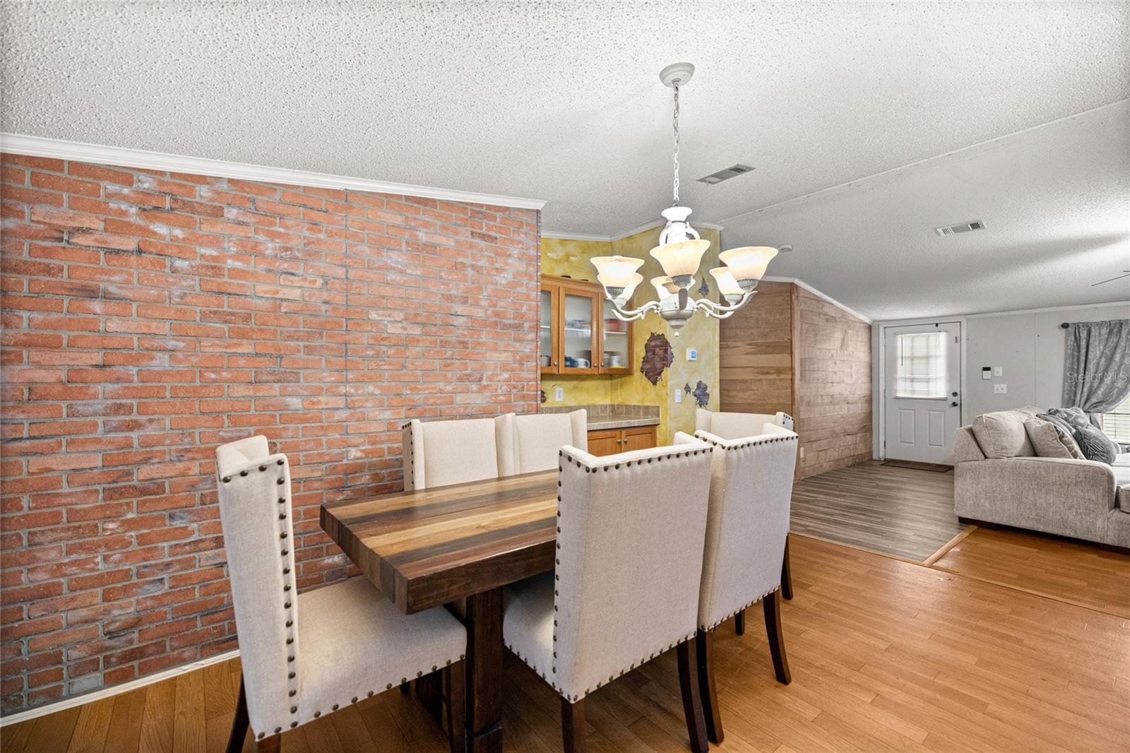 DEER MEADOW - Residential