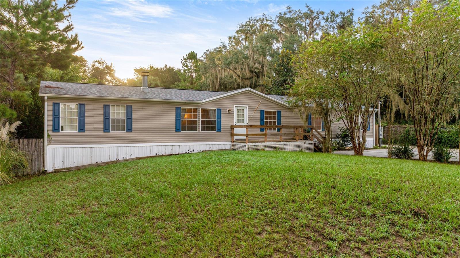 DEER MEADOW - Residential