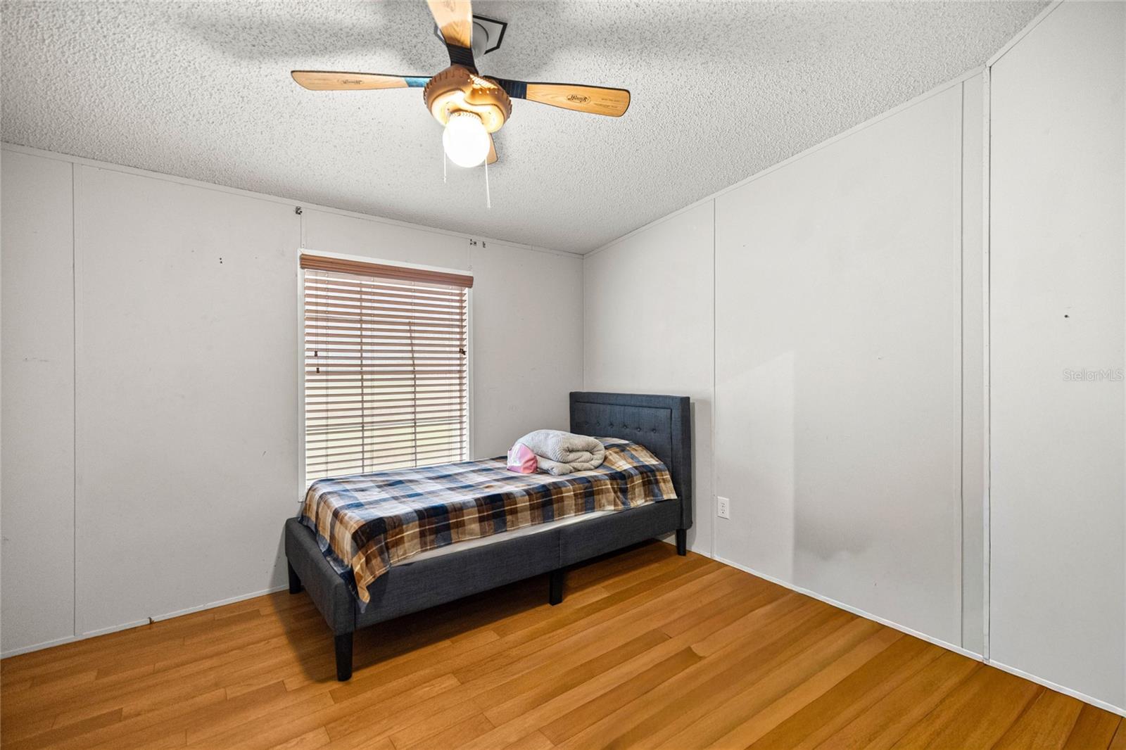 DEER MEADOW - Residential