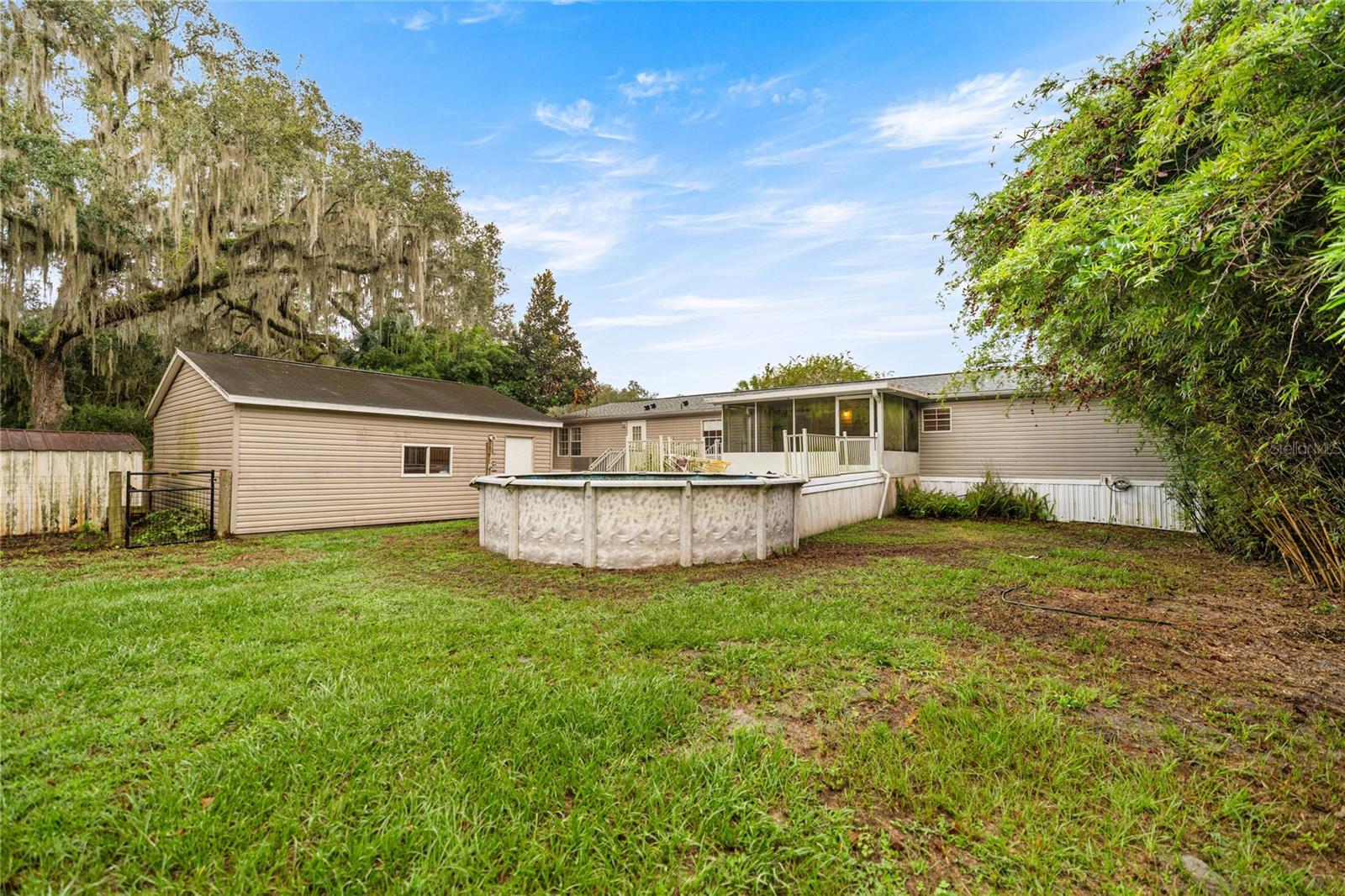 DEER MEADOW - Residential