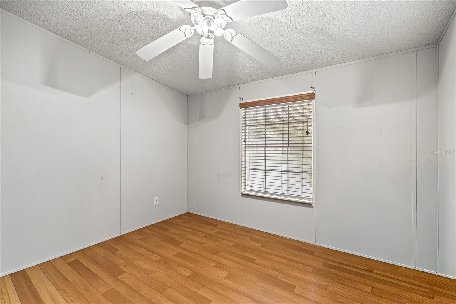 DEER MEADOW - Residential