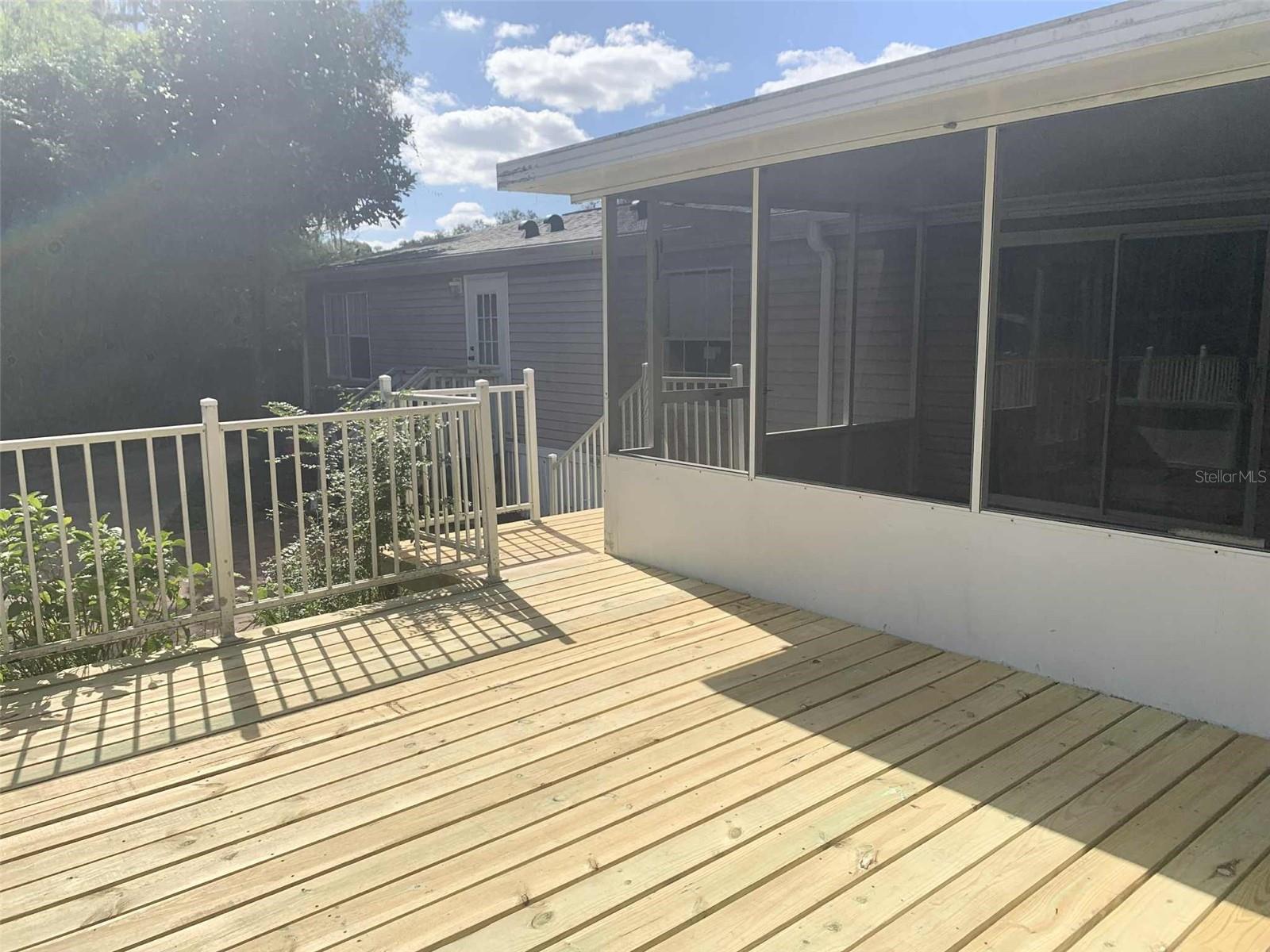 DEER MEADOW - Residential