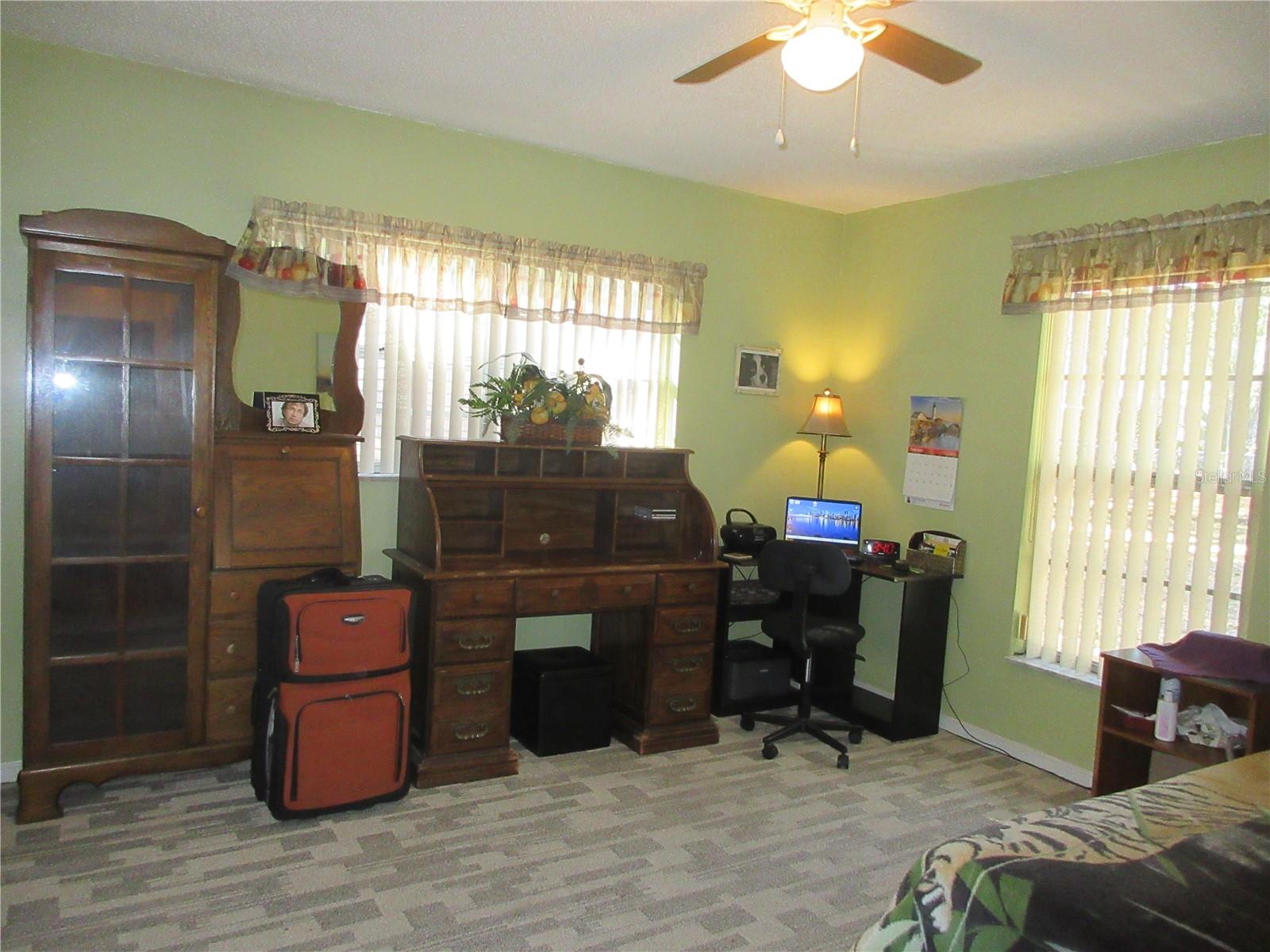 WOODS & LAKES SUB - Residential