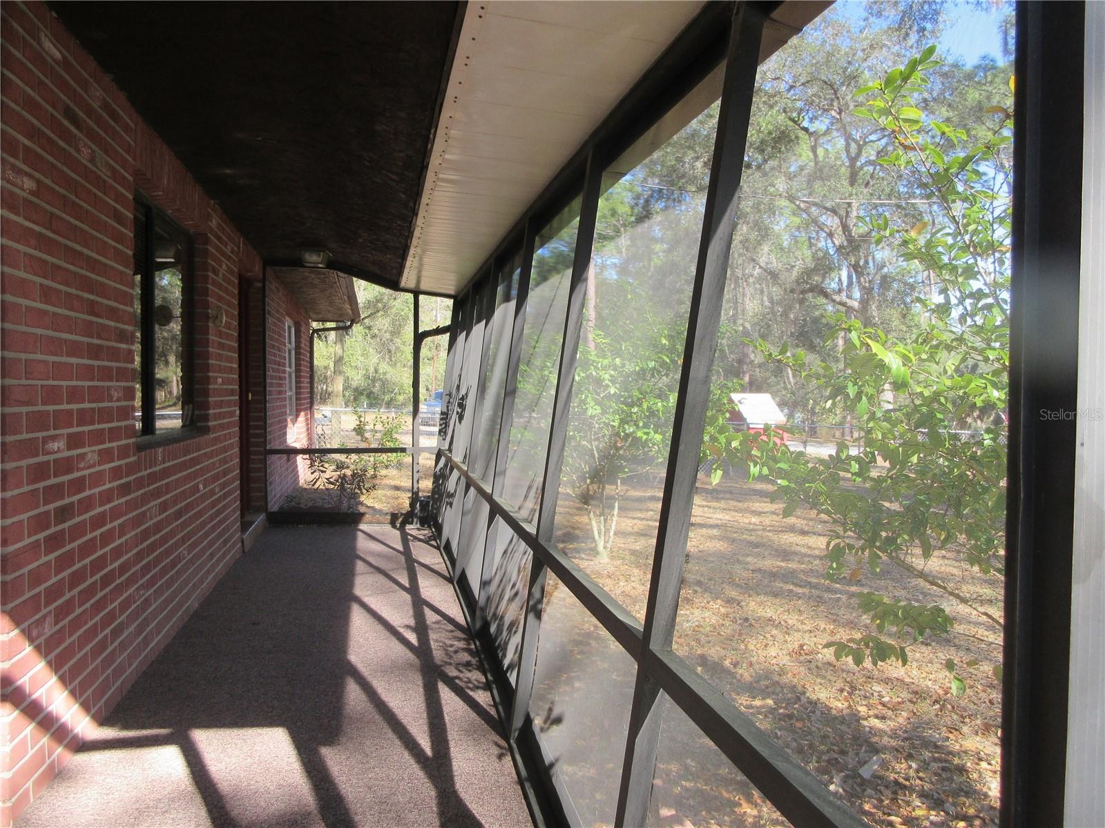 WOODS & LAKES SUB - Residential