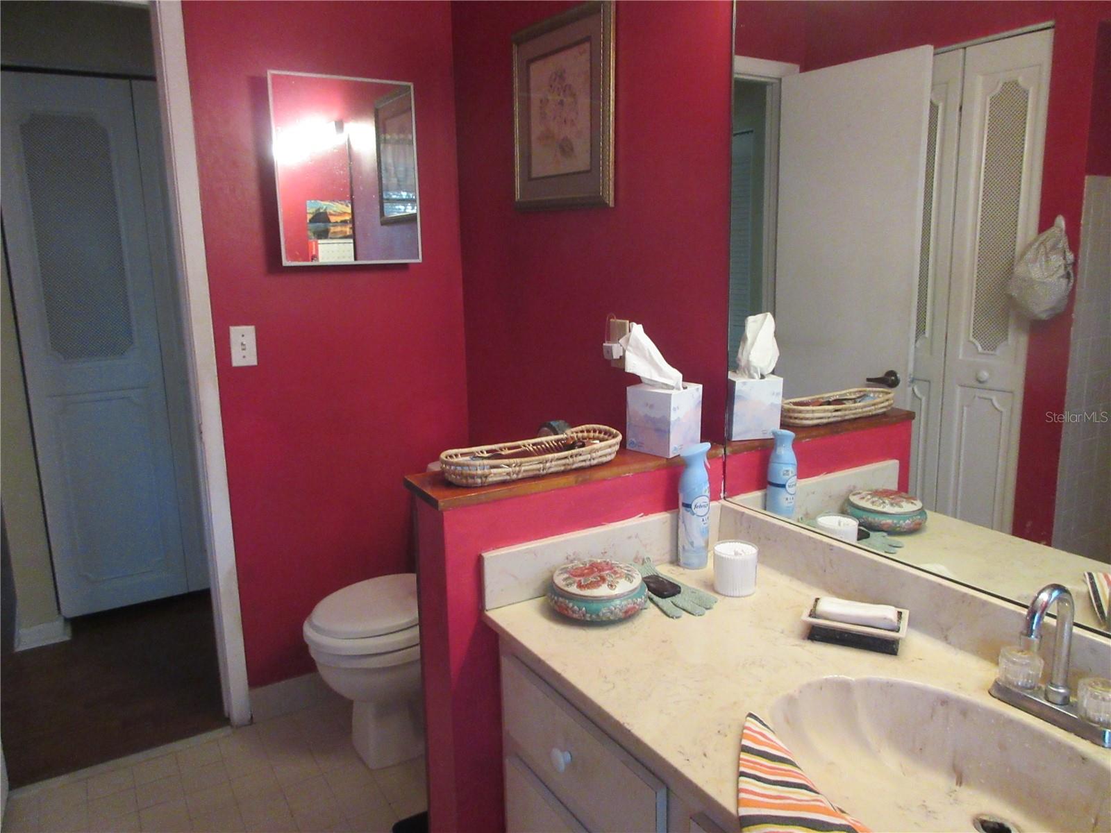 WOODS & LAKES SUB - Residential