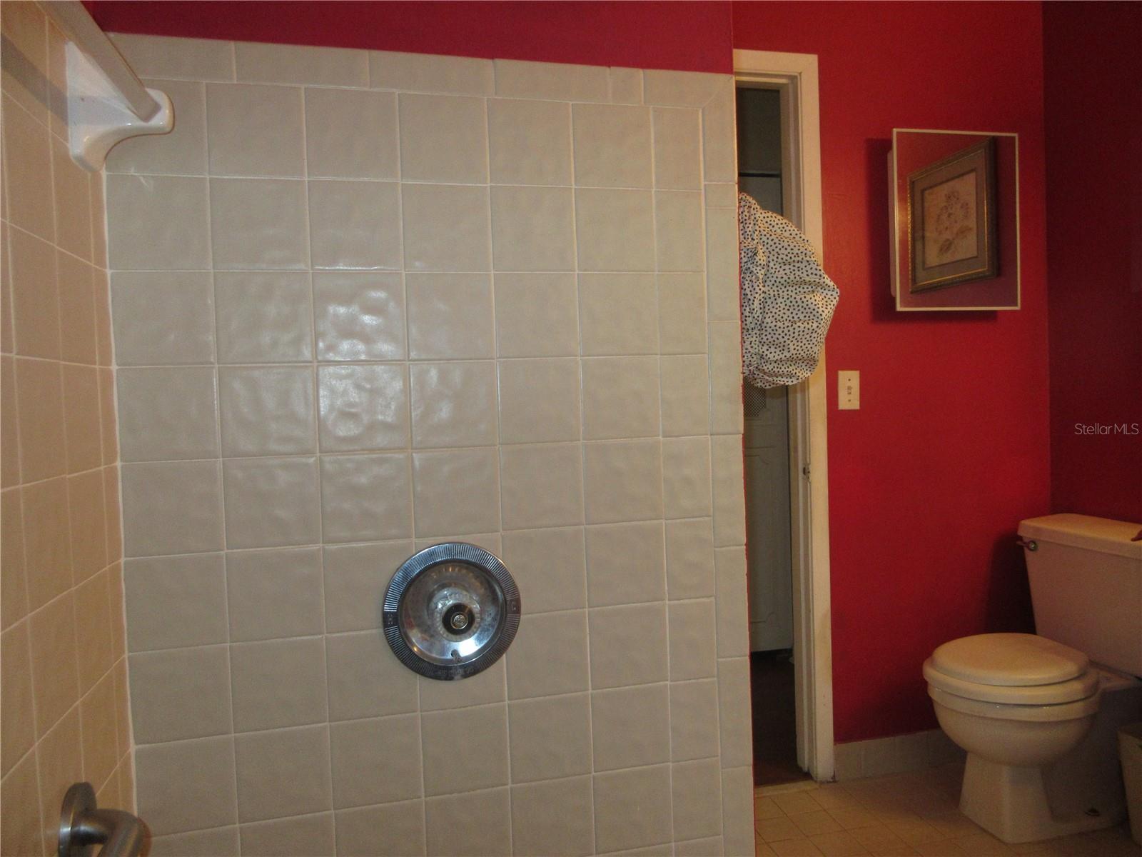 WOODS & LAKES SUB - Residential