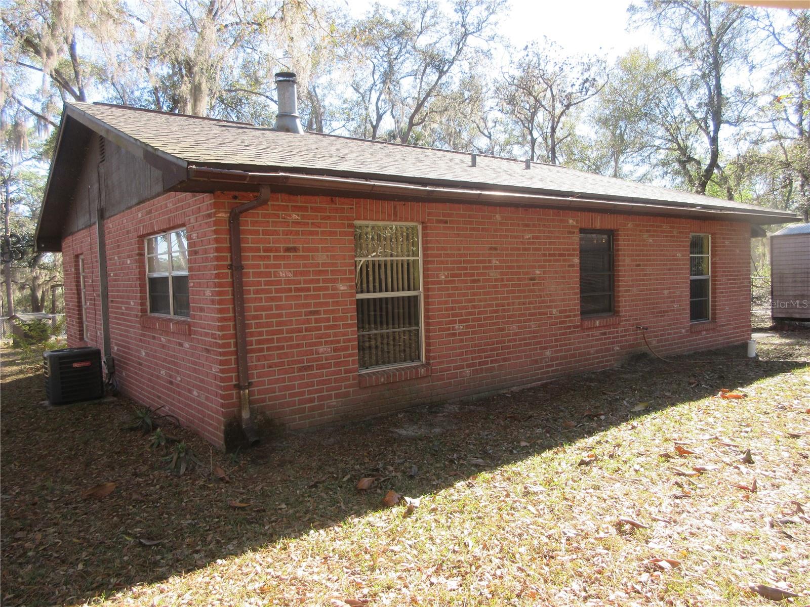 WOODS & LAKES SUB - Residential