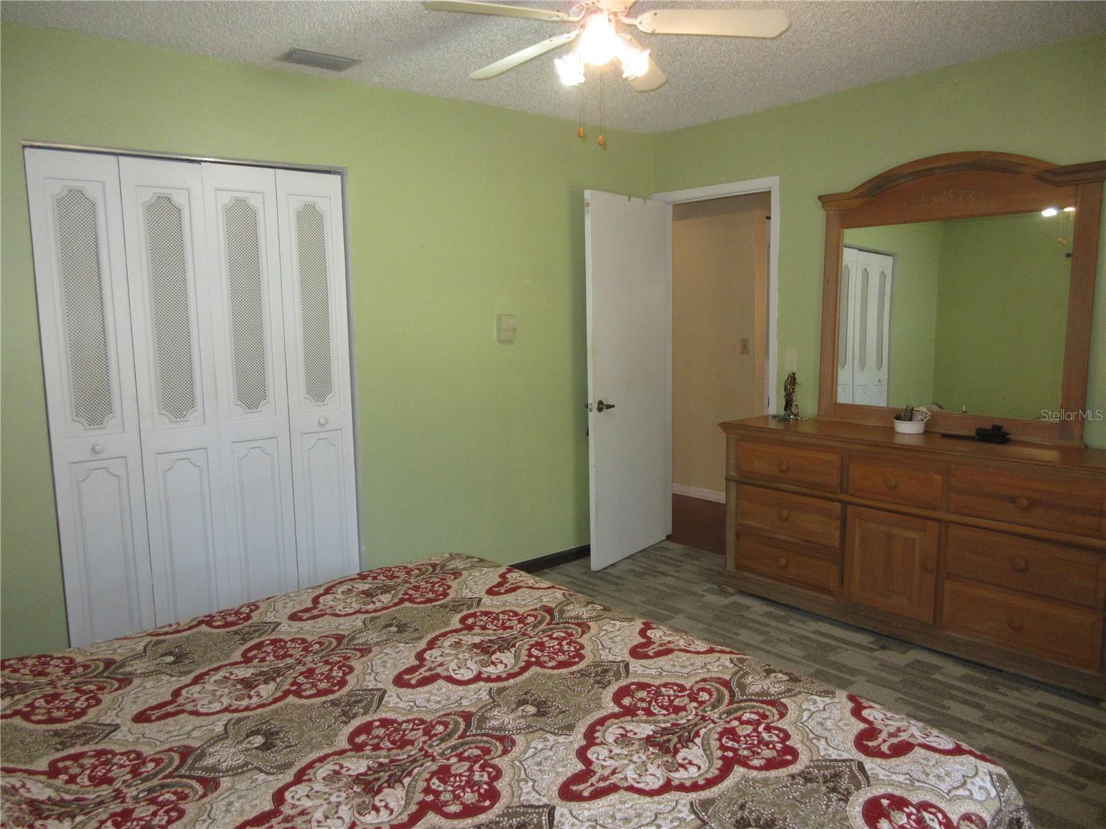 WOODS & LAKES SUB - Residential