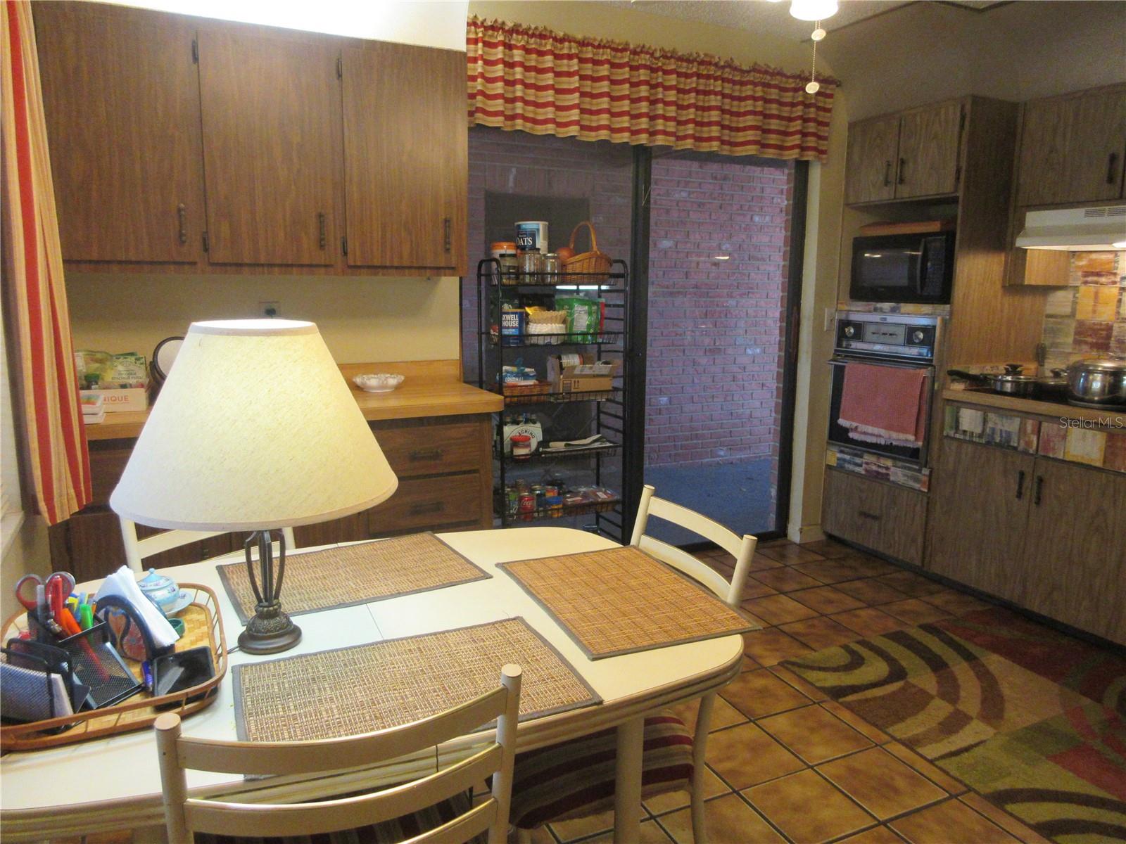 WOODS & LAKES SUB - Residential