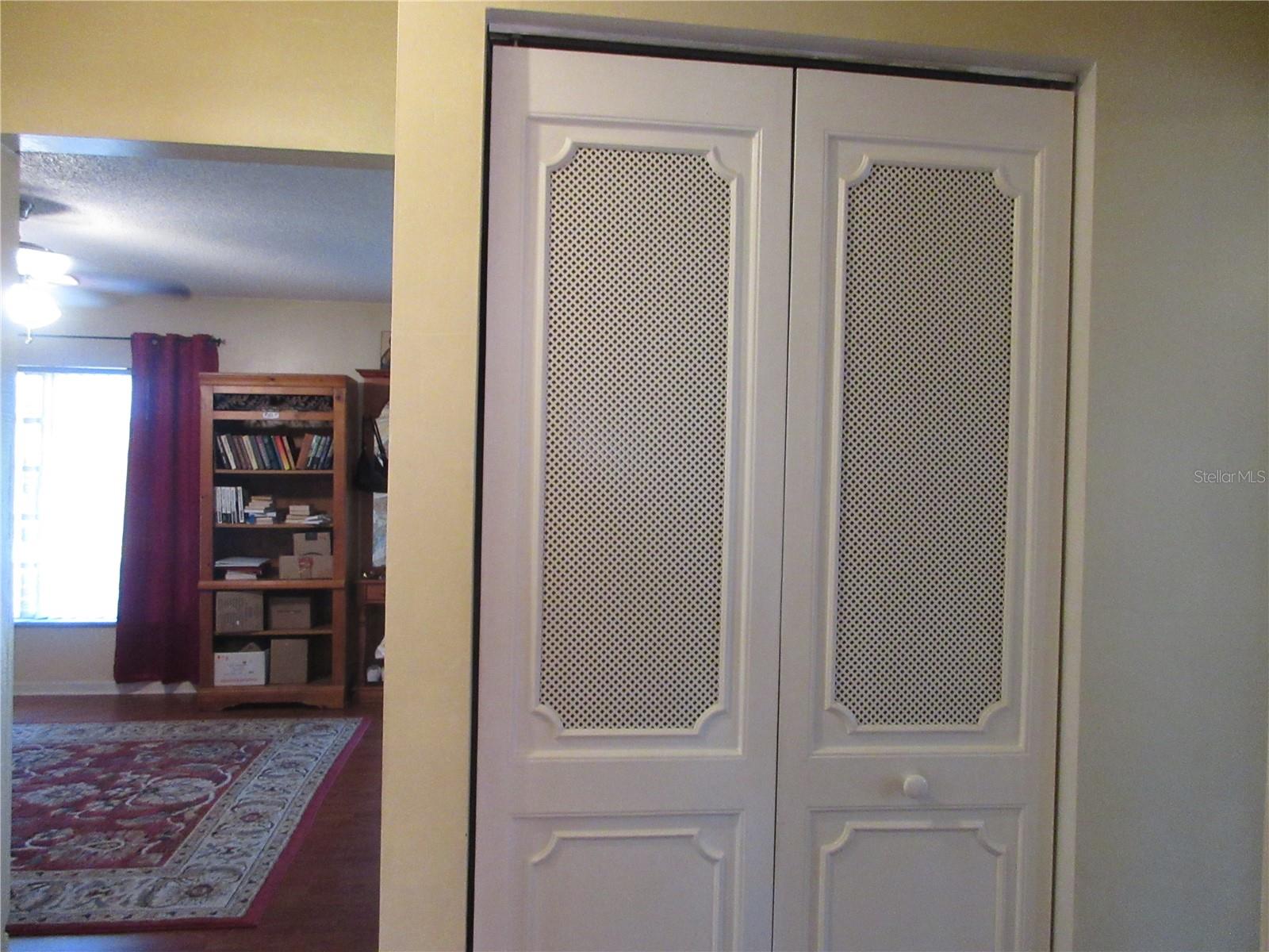 WOODS & LAKES SUB - Residential