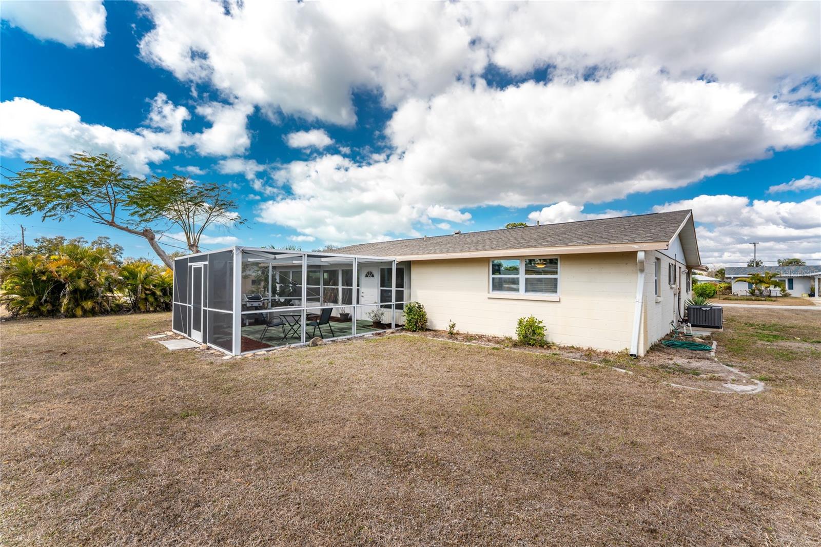 OVERBROOK GARDENS - Residential