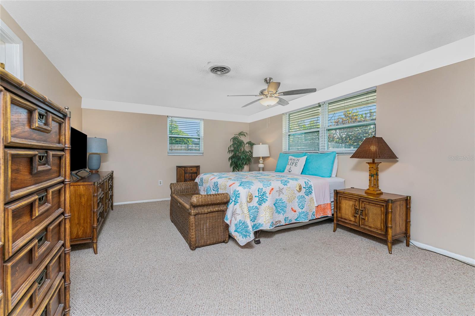 OVERBROOK GARDENS - Residential