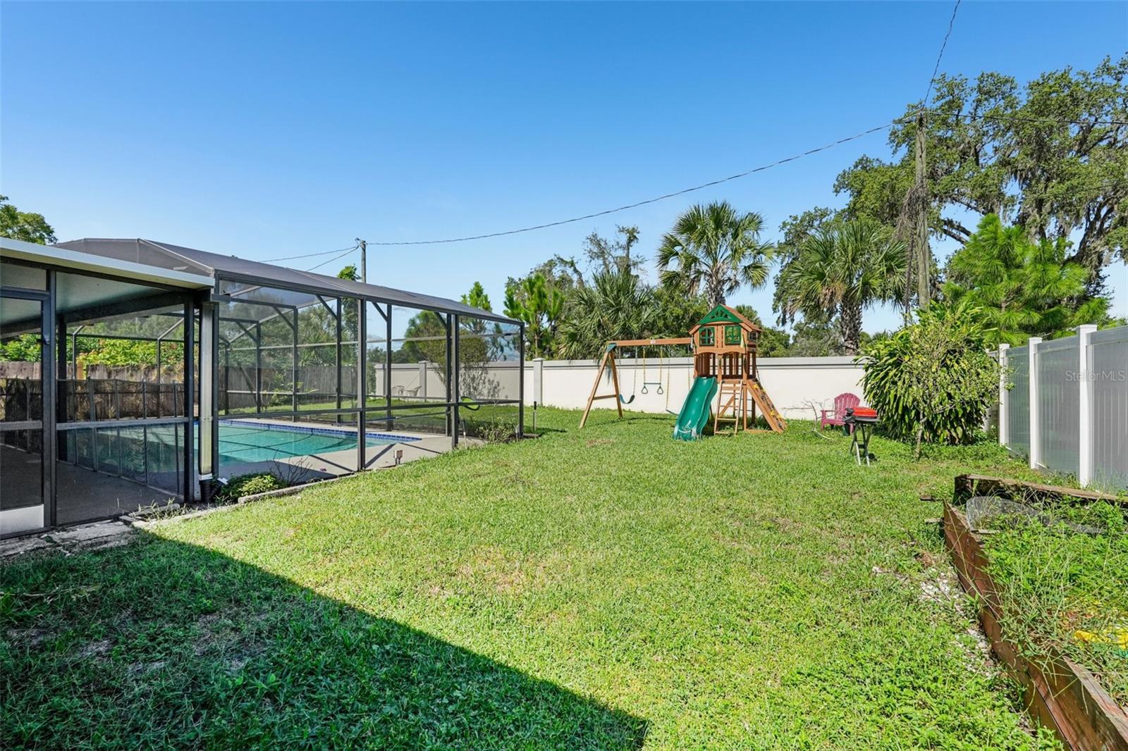 LAKE ORIENTA HILLS UNIT 1 - Residential