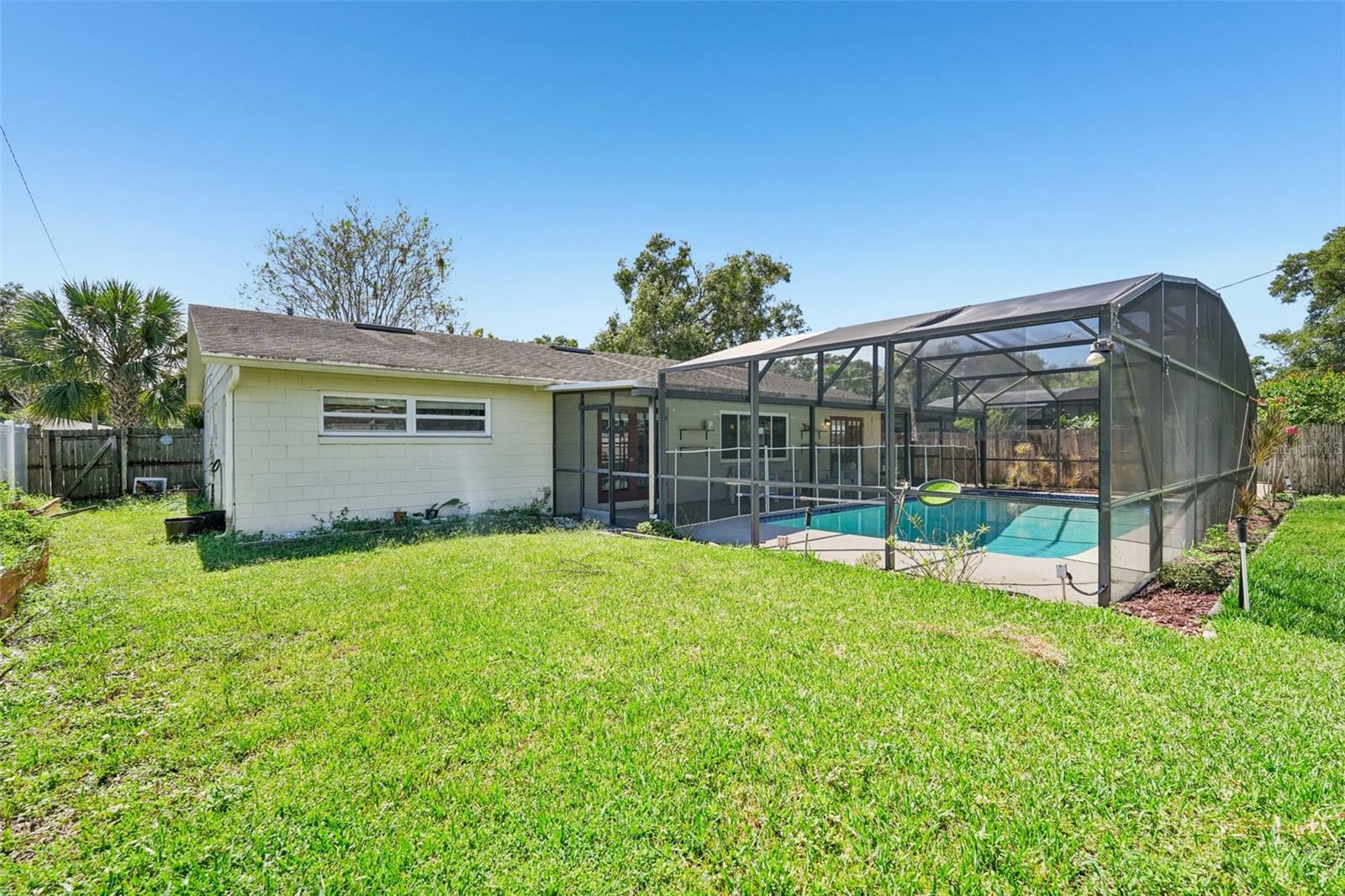 LAKE ORIENTA HILLS UNIT 1 - Residential