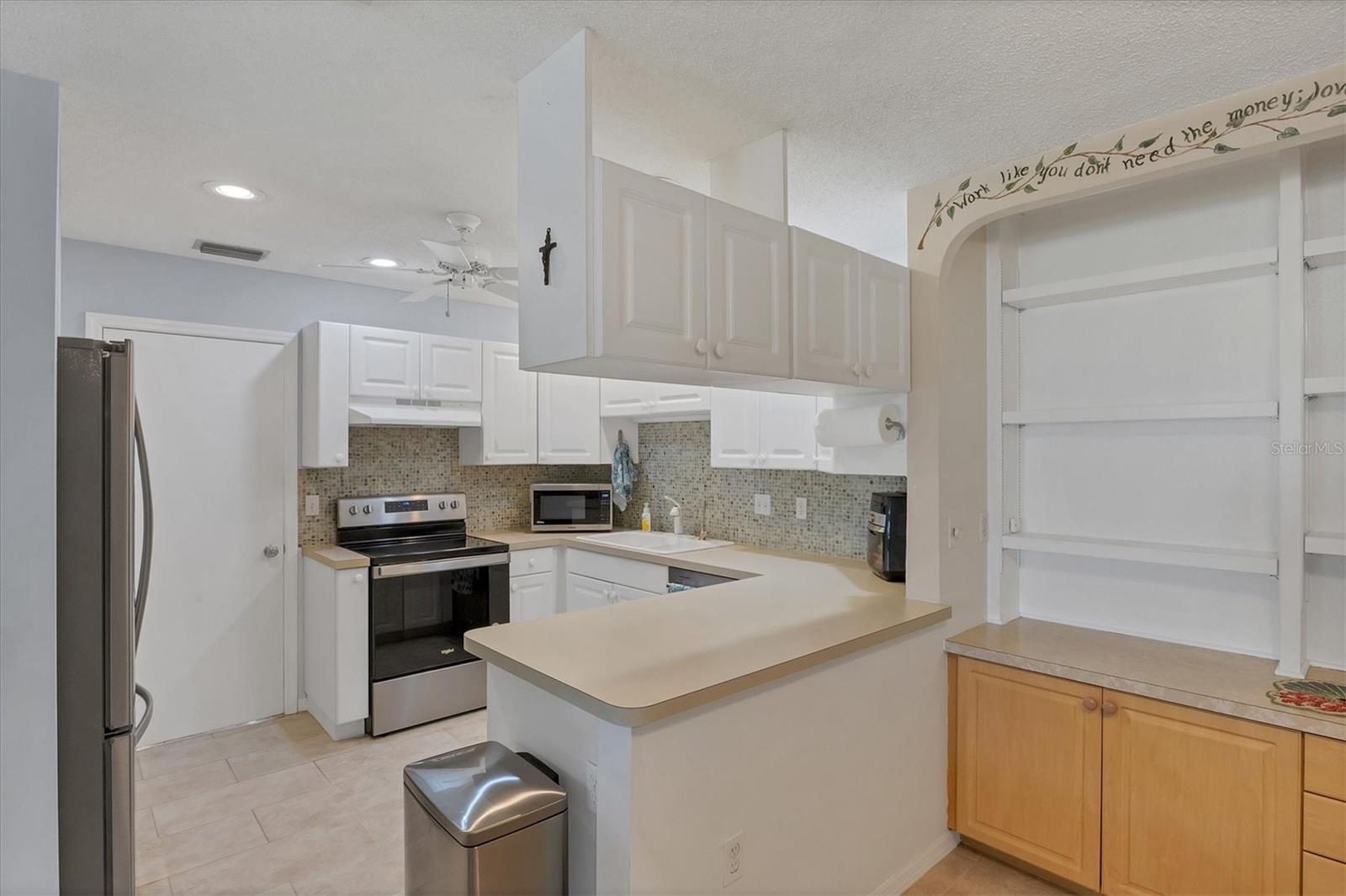 VIVIENDA AT BRADENTON II - Residential