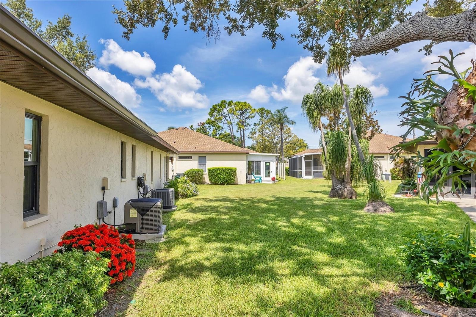 VIVIENDA AT BRADENTON II - Residential