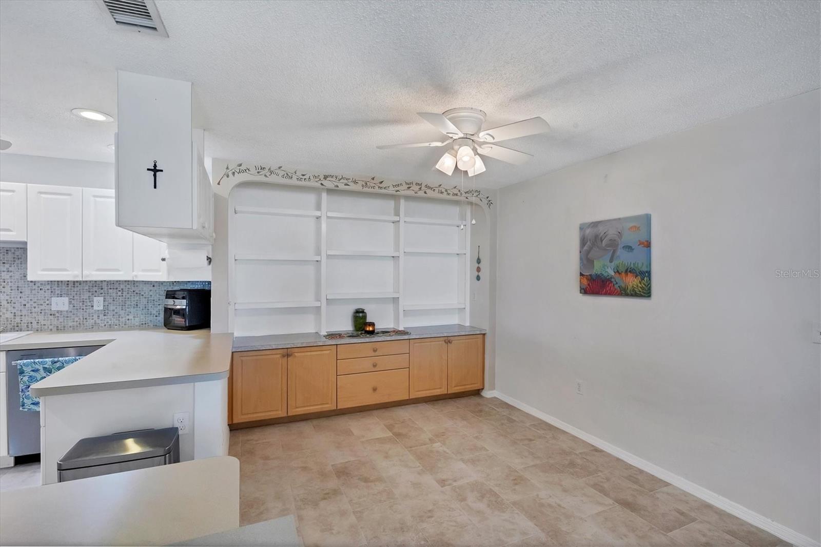 VIVIENDA AT BRADENTON II - Residential