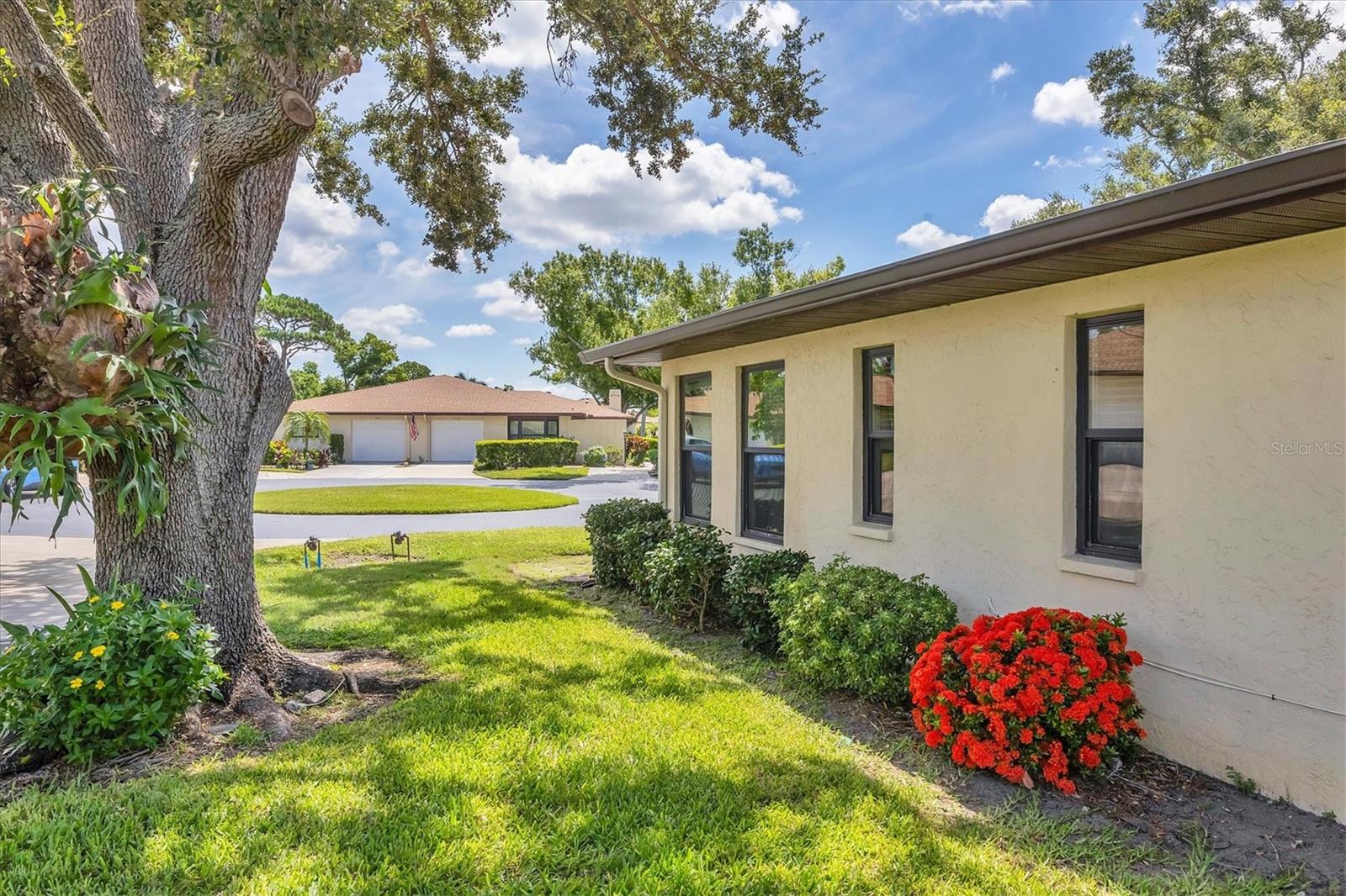 VIVIENDA AT BRADENTON II - Residential