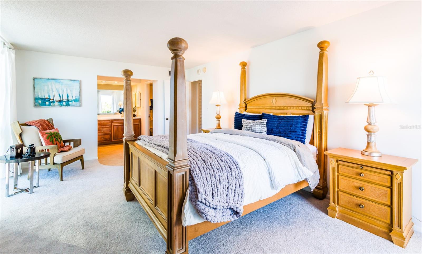 ISLANDER CLUB OF LONGBOAT - Residential