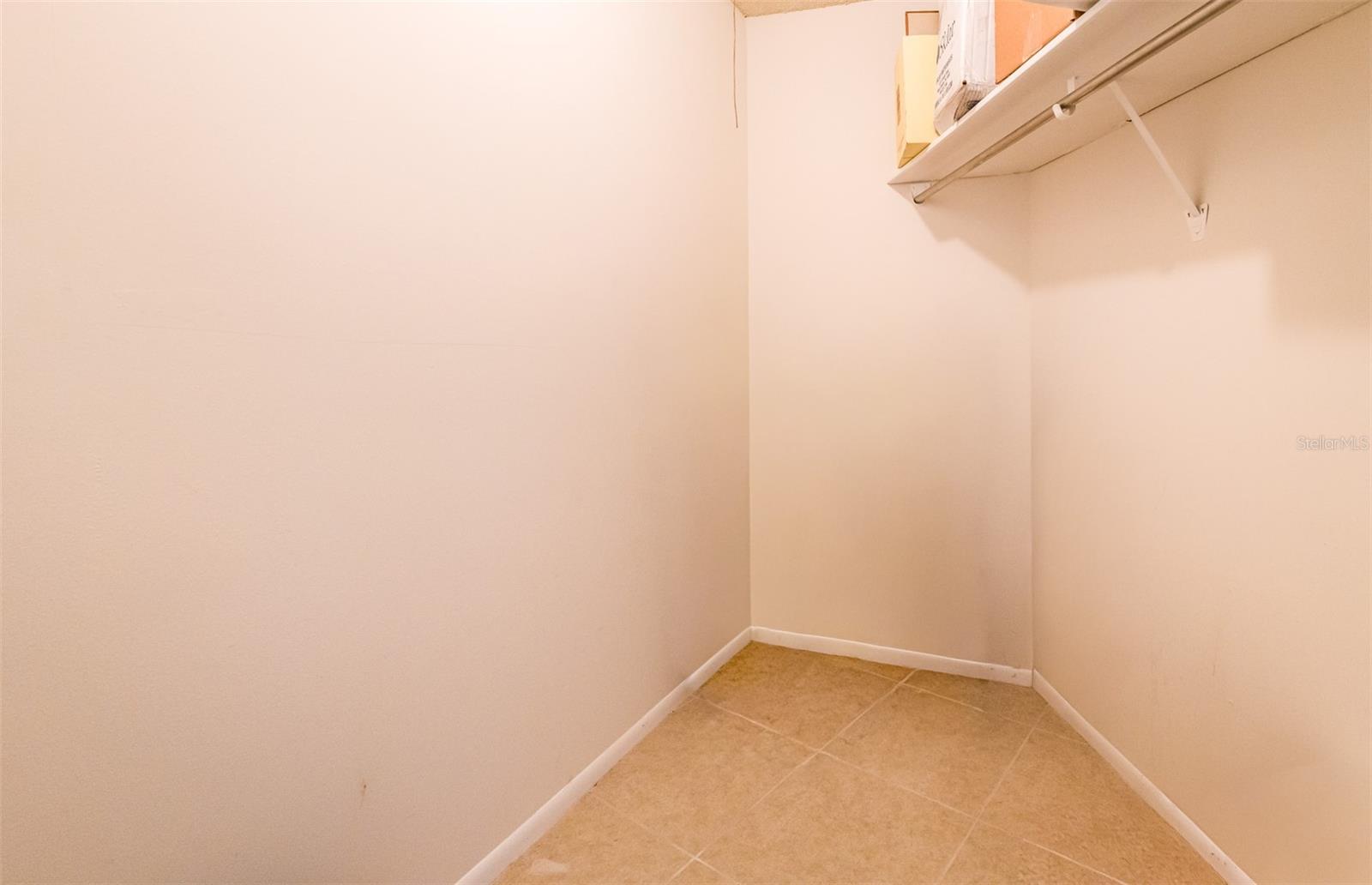 ISLANDER CLUB OF LONGBOAT - Residential