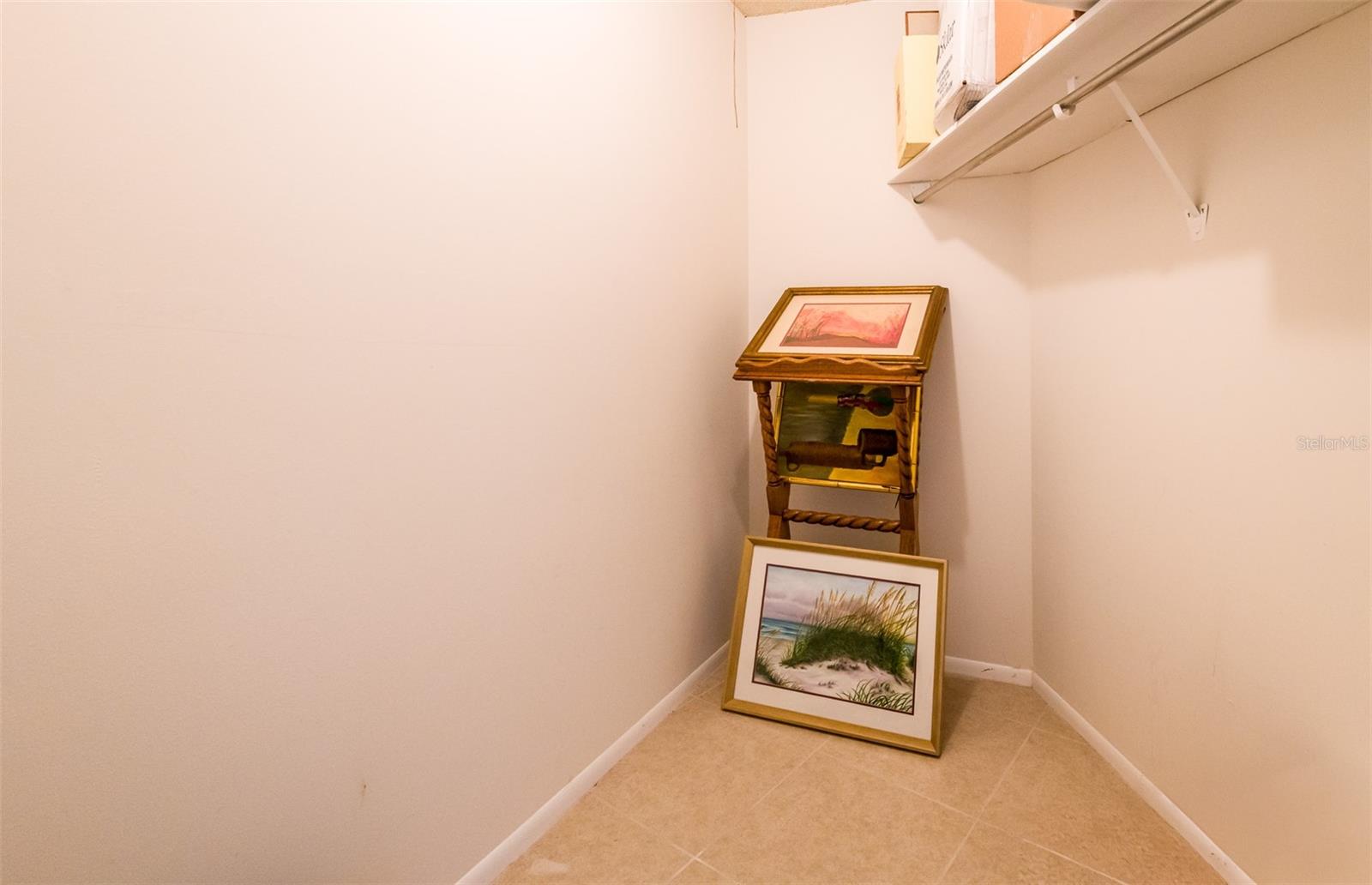 ISLANDER CLUB OF LONGBOAT - Residential