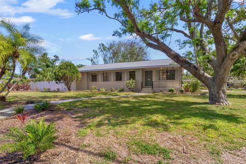 Photo of 300 22nd Avenue S, St Petersburg, FL 33705 (MLS # TB8377531)