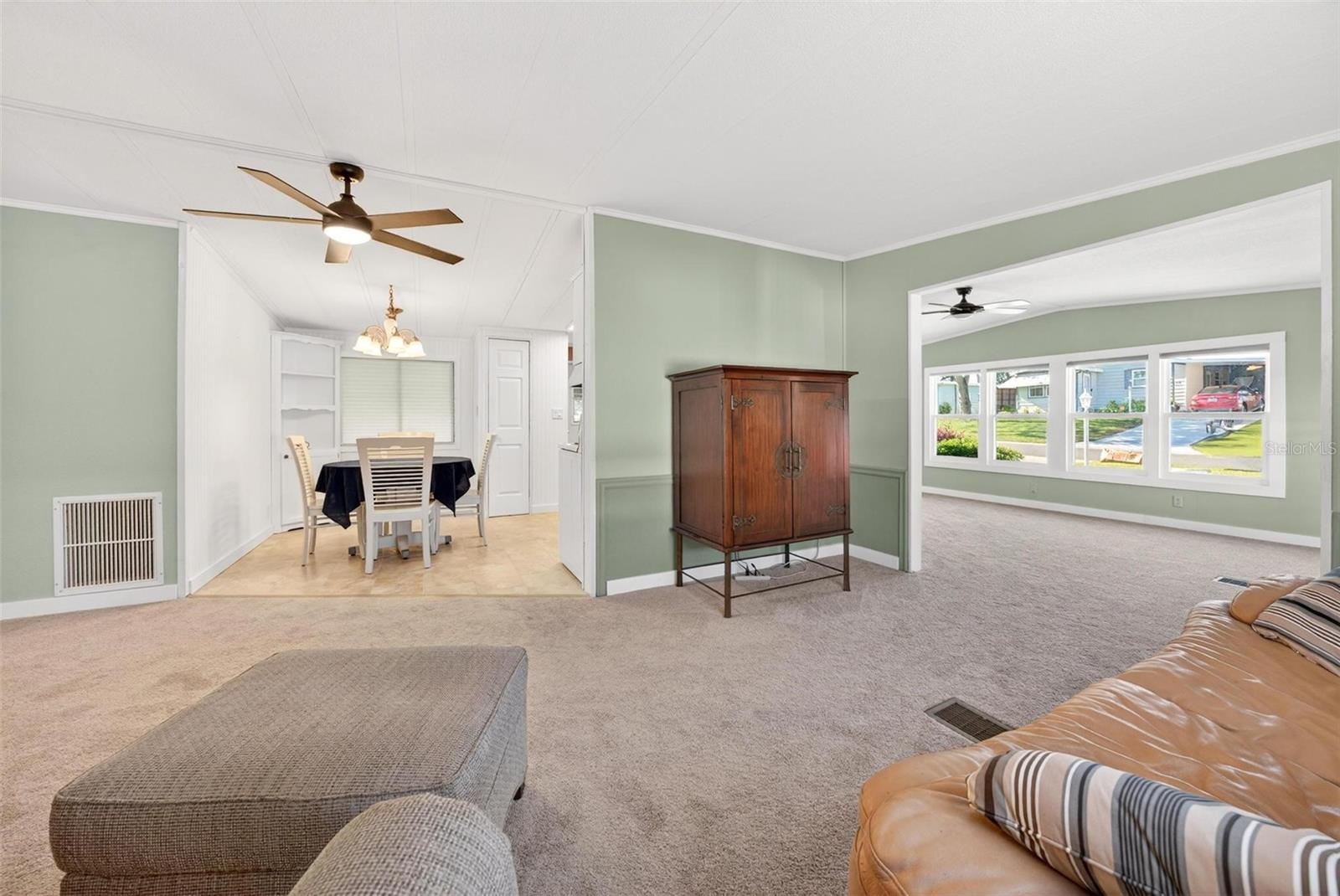 LADY LAKE ORANGE BLOSSOM GARDENS UNIT 06 - Residential