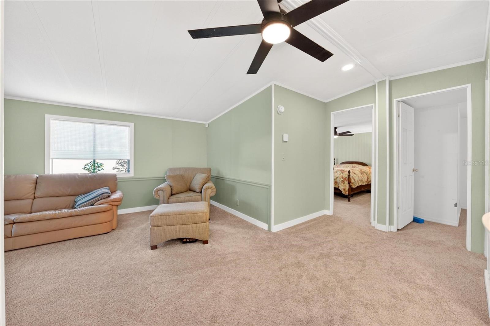 LADY LAKE ORANGE BLOSSOM GARDENS UNIT 06 - Residential