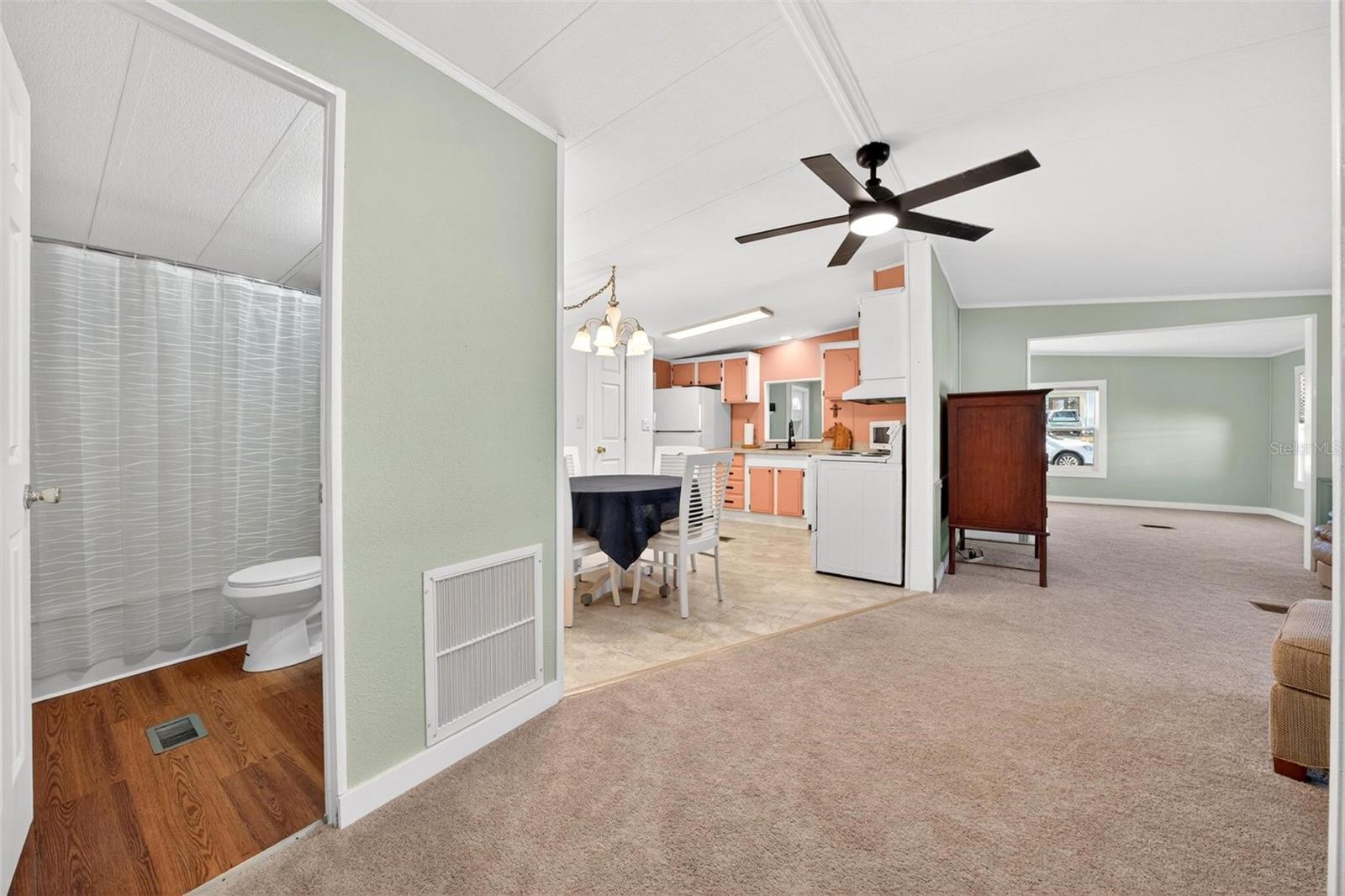 LADY LAKE ORANGE BLOSSOM GARDENS UNIT 06 - Residential