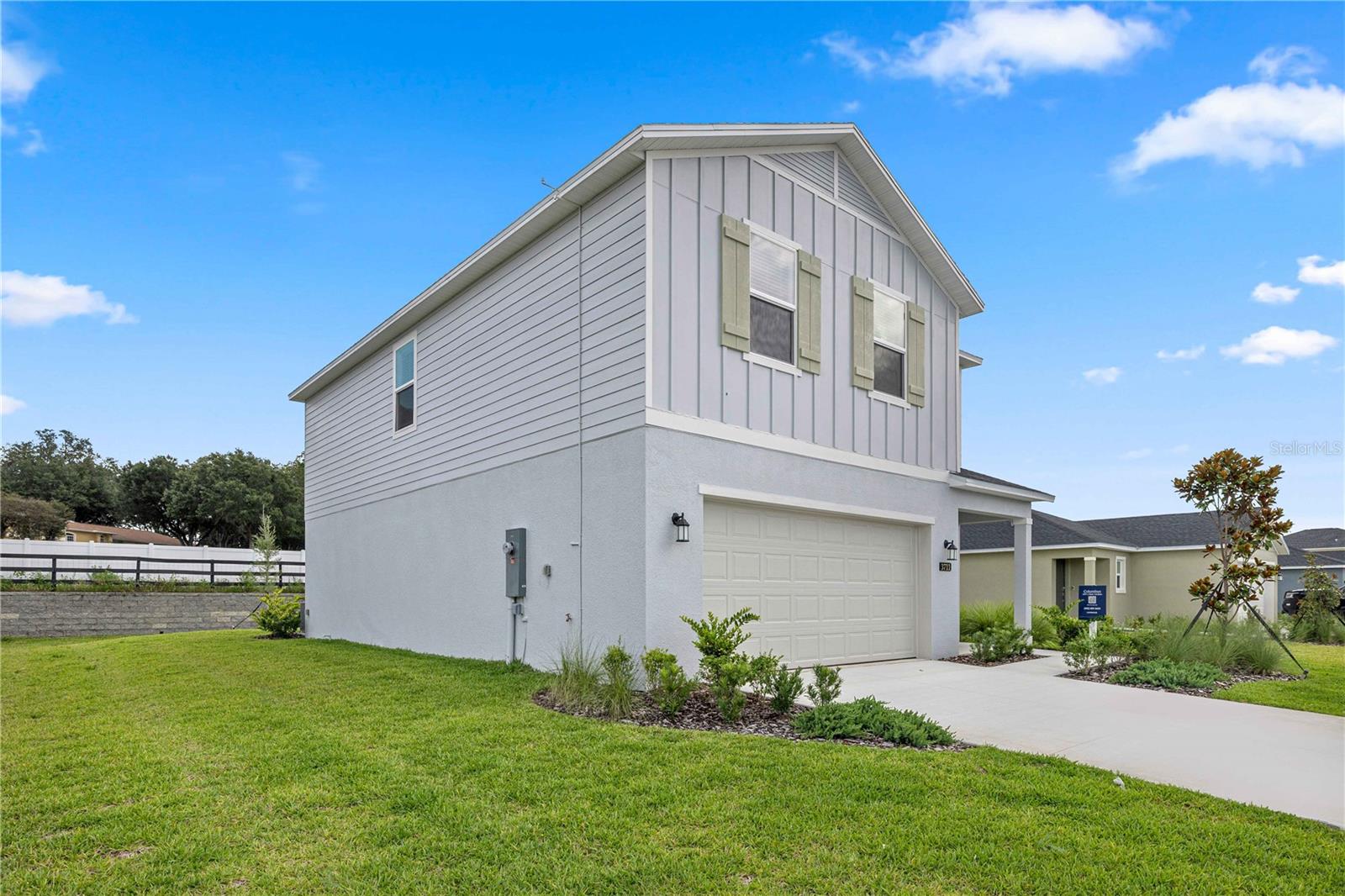 3216 NE 38TH STREET