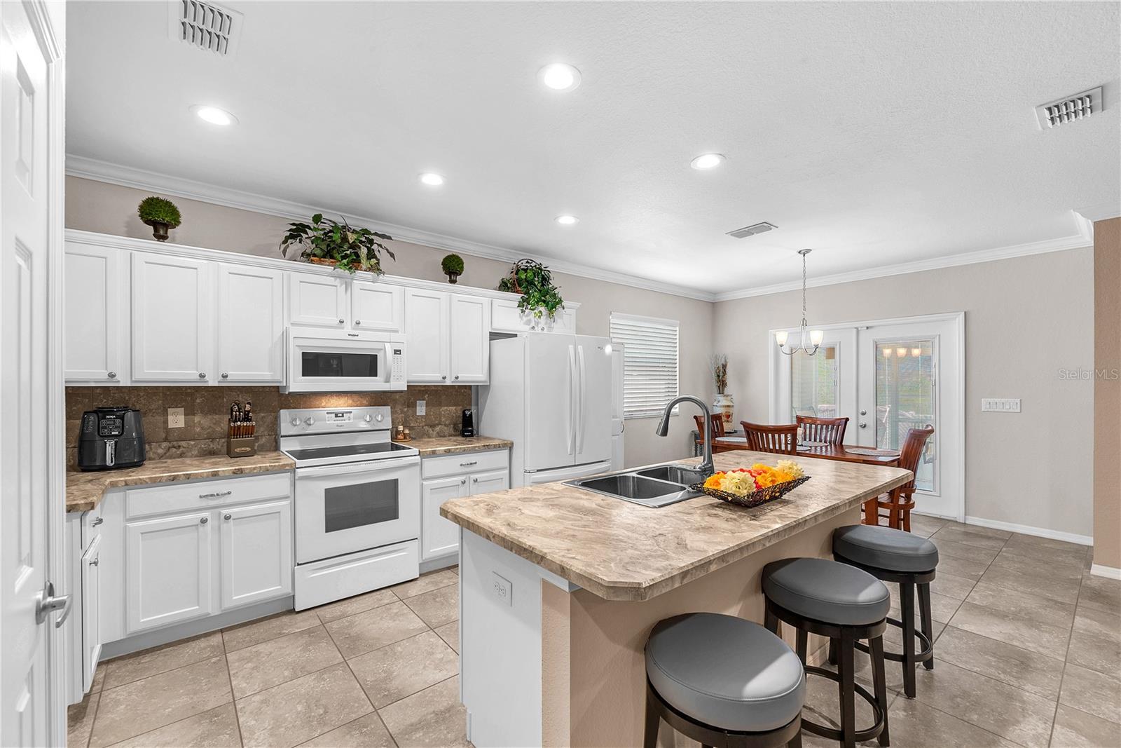 AMBER GLEN - Residential