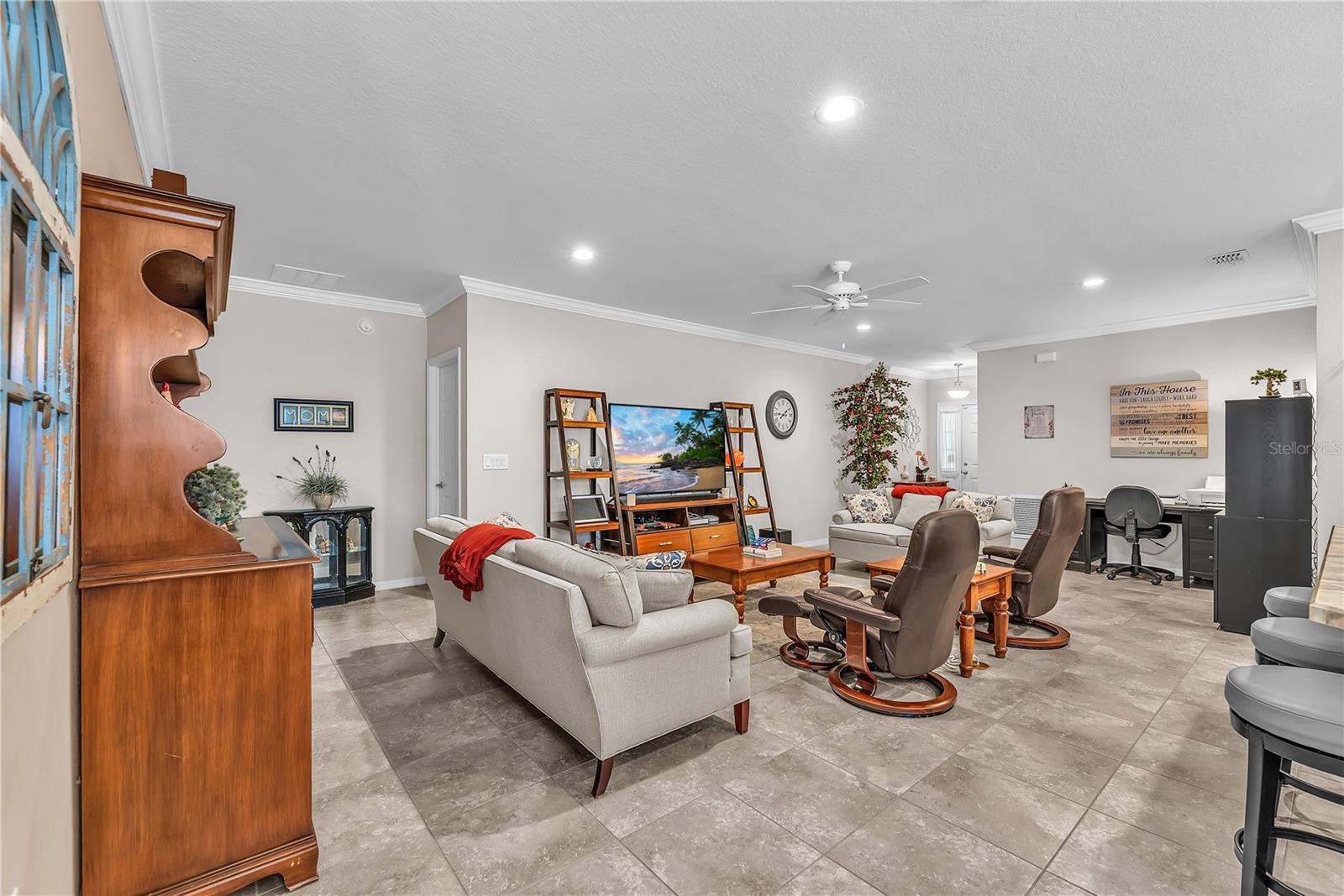 AMBER GLEN - Residential