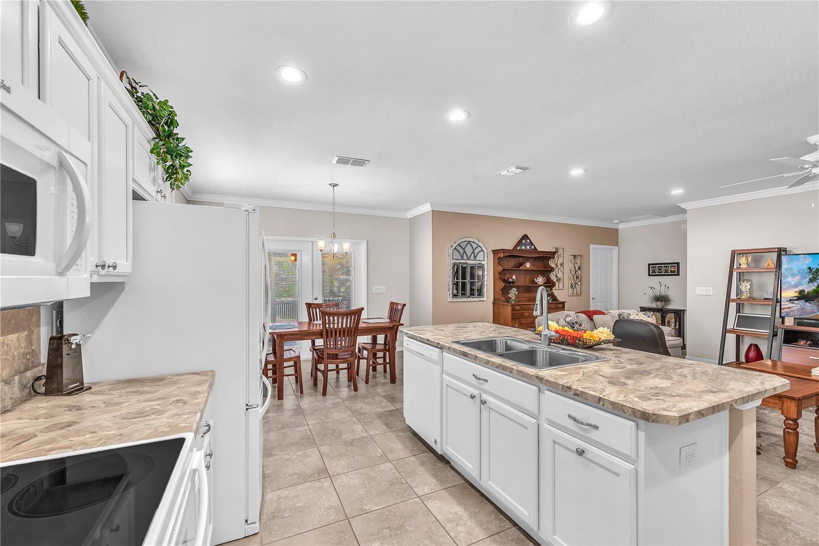 AMBER GLEN - Residential