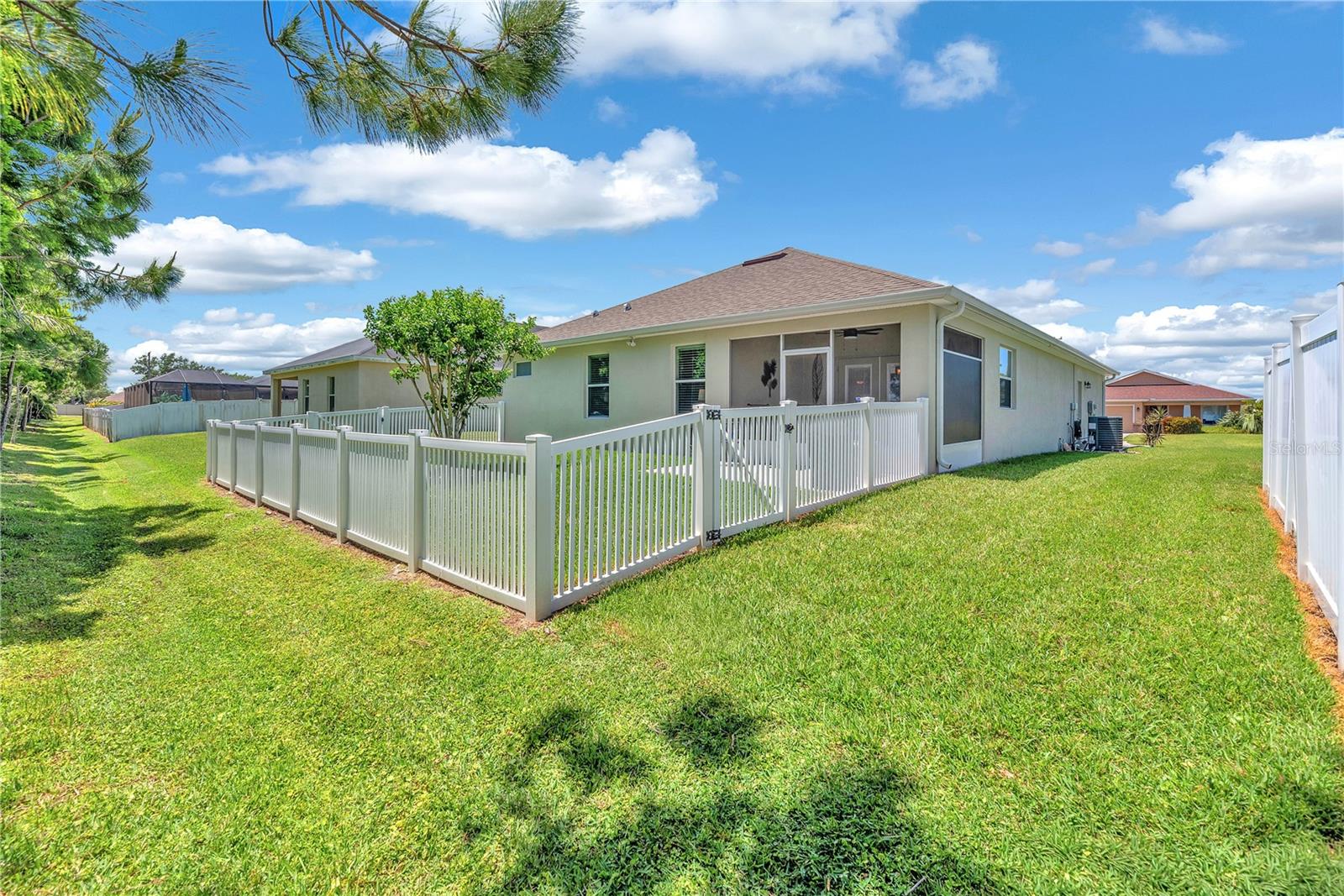 AMBER GLEN - Residential