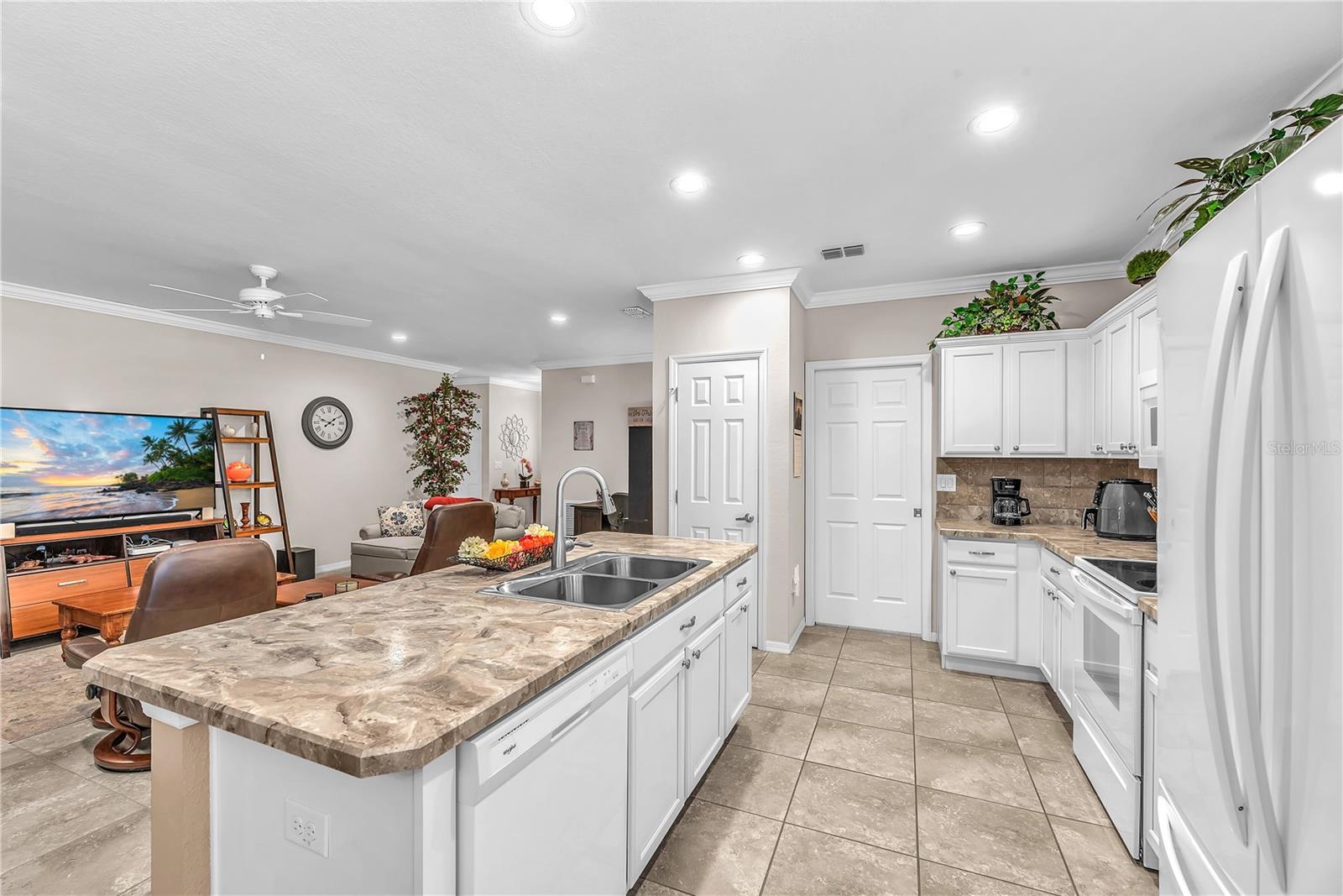 AMBER GLEN - Residential