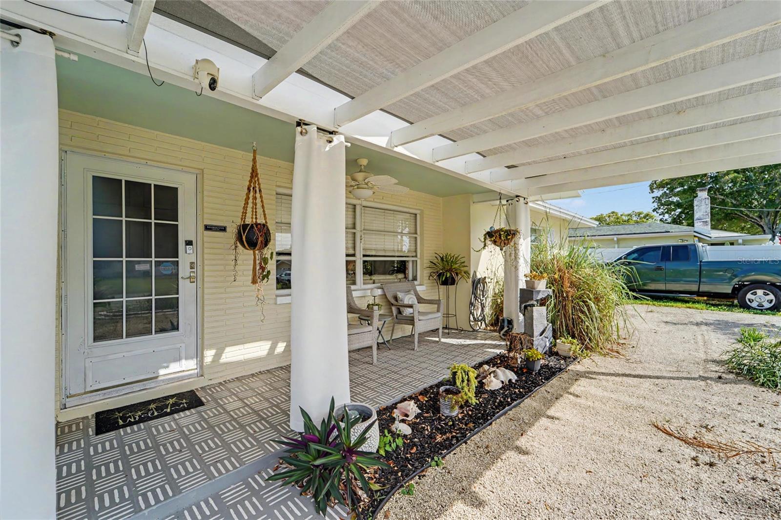 1779 AVON LANE