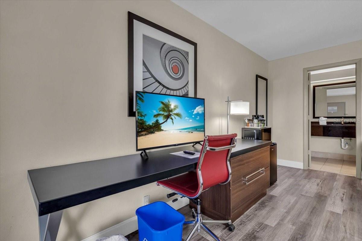 SARASOTA CAY CLUB CONDO - Residential