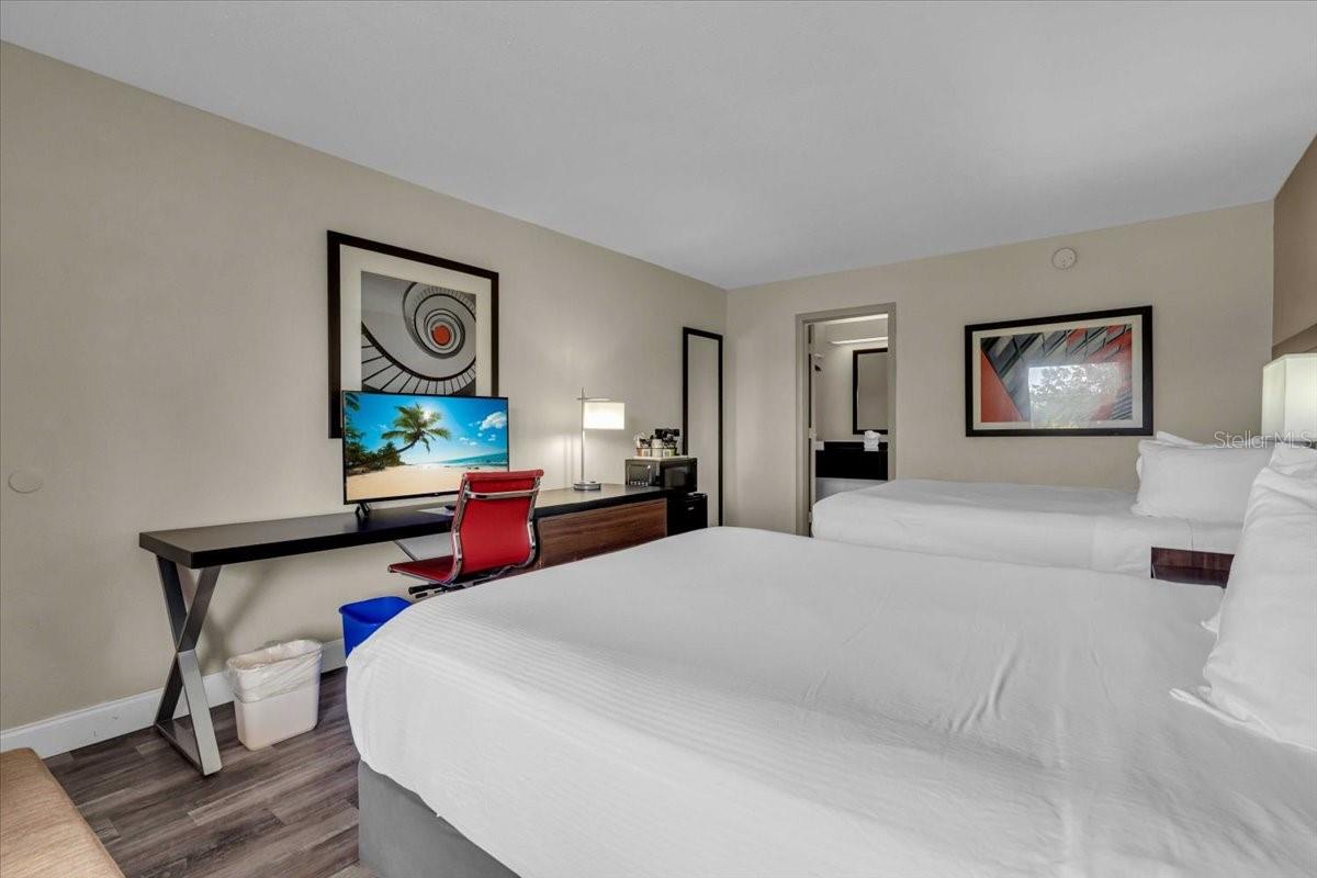 SARASOTA CAY CLUB CONDO - Residential
