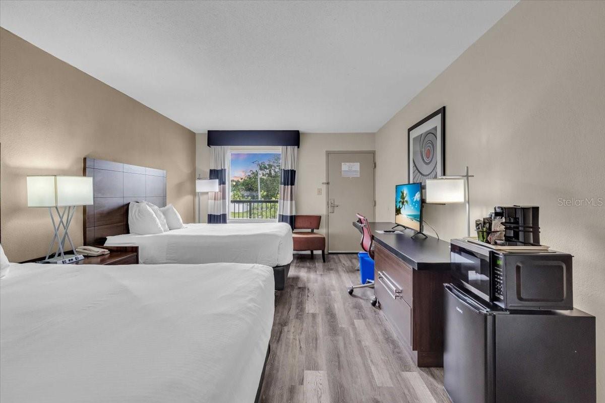 SARASOTA CAY CLUB CONDO - Residential