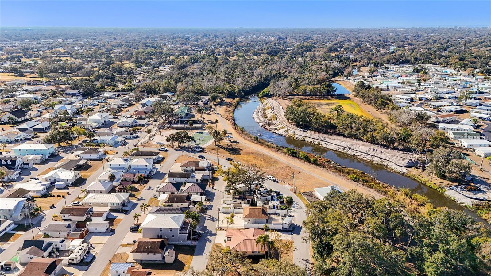 PINECRAFT - Residential