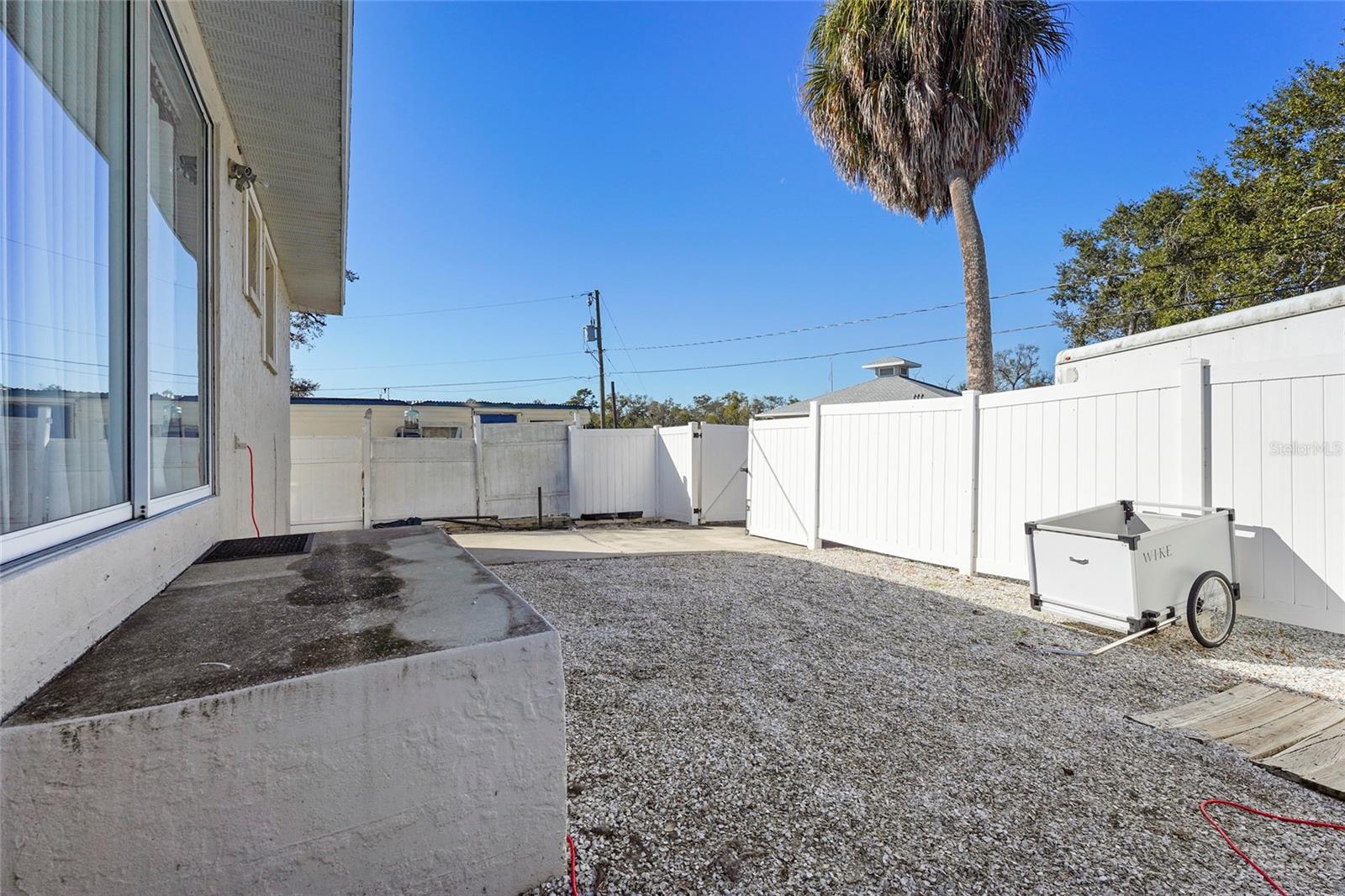 PINECRAFT - Residential