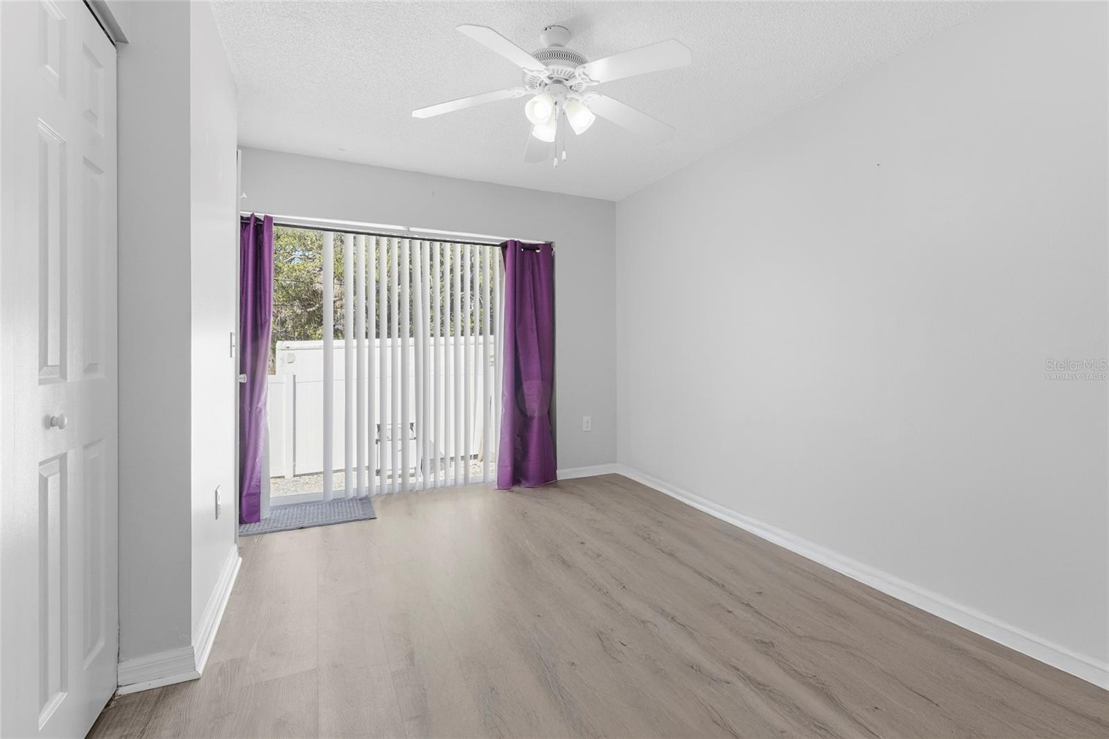 PINECRAFT - Residential