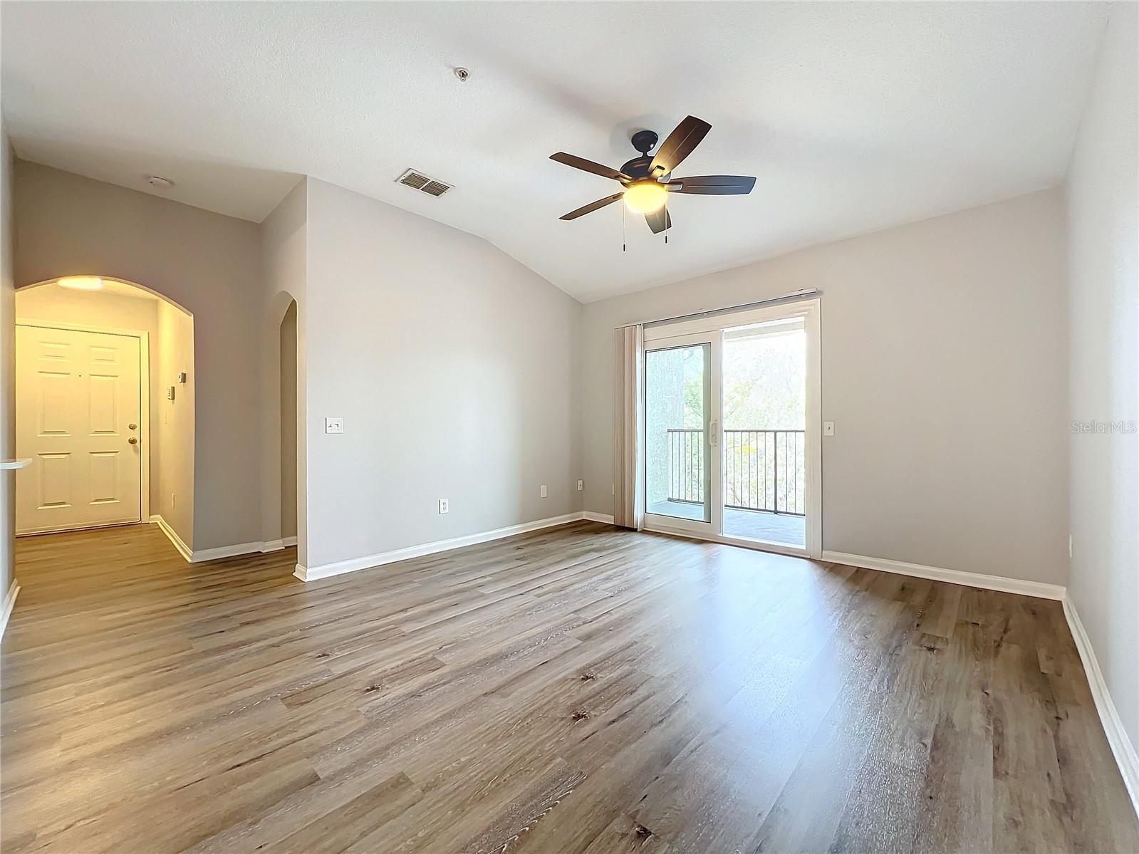 6572 SWISSCO DRIVE 233
