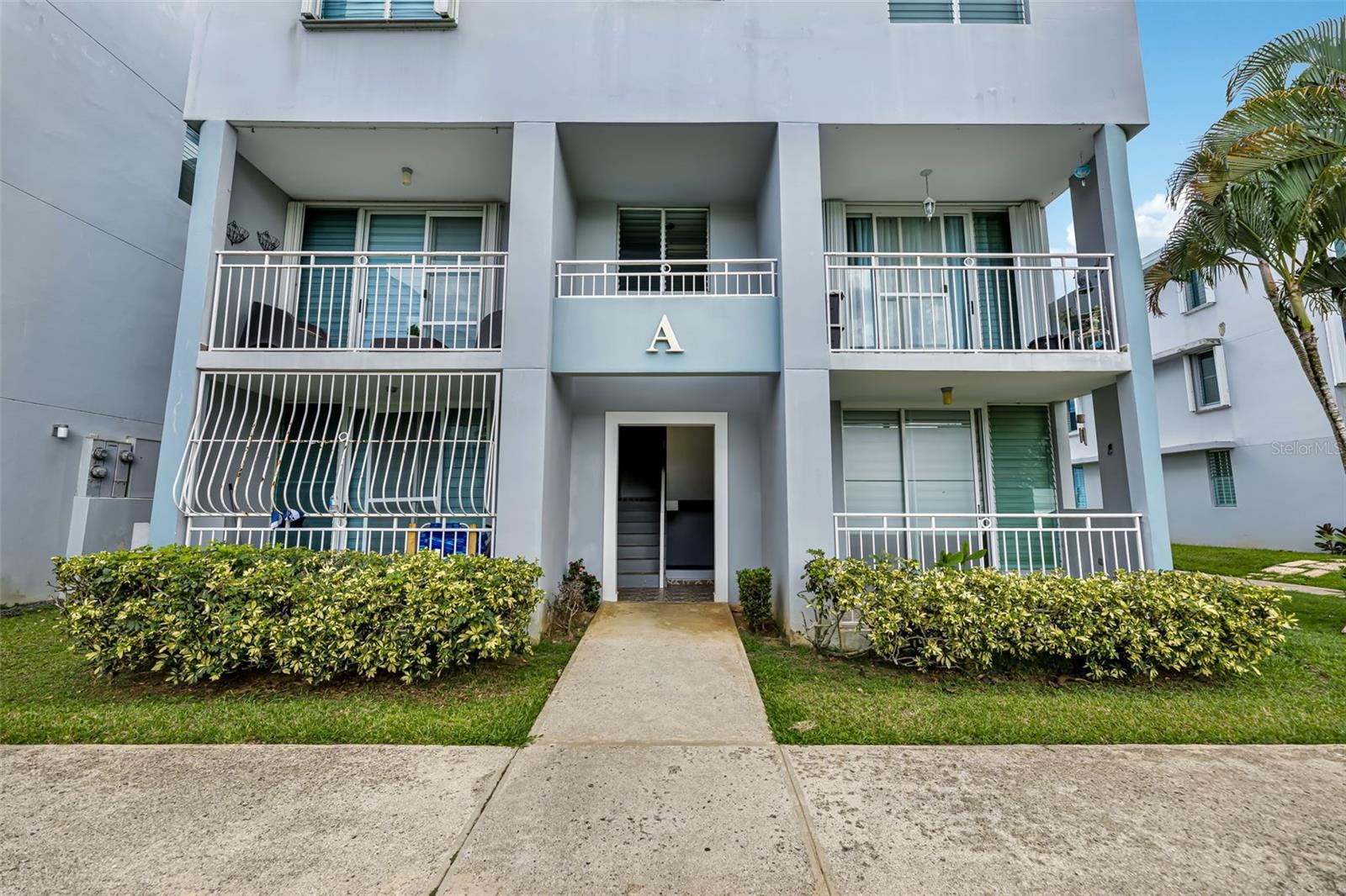 . CONDOMINIO VISTA REAL 1 A-107