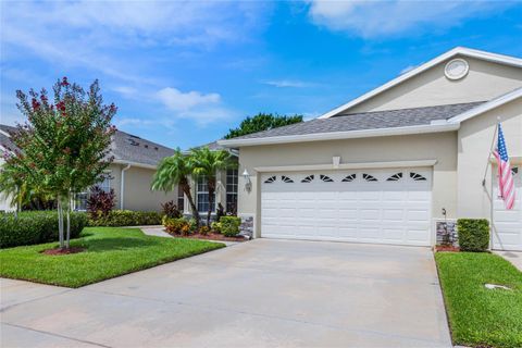 A home in DEBARY