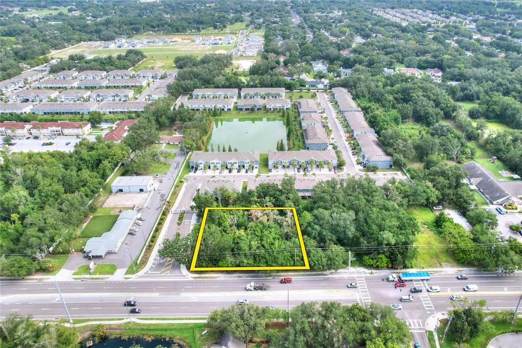 Photo of 1240 Bloomingdale Avenue, Valrico, FL 33596 (MLS # TB8542411)